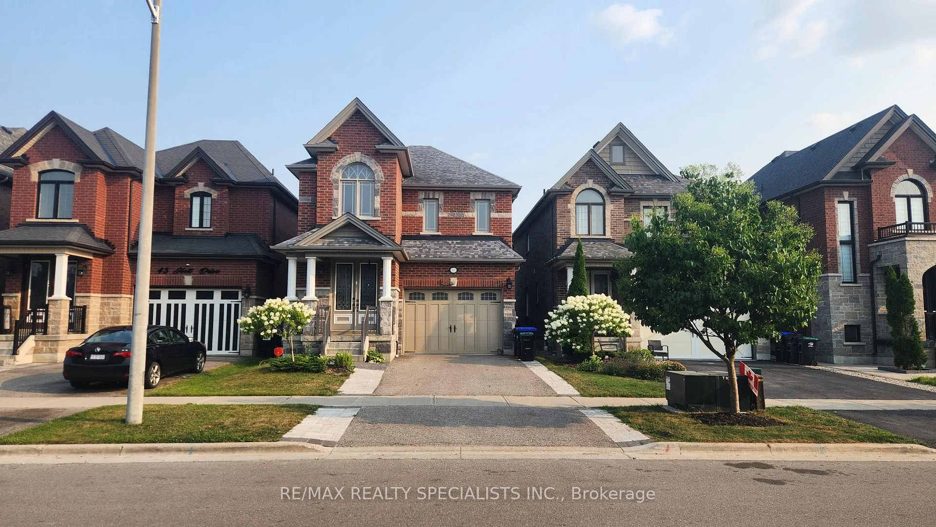 Photo 1 of 47 Holt Drive, New Tecumseth, Alliston — HOMEH