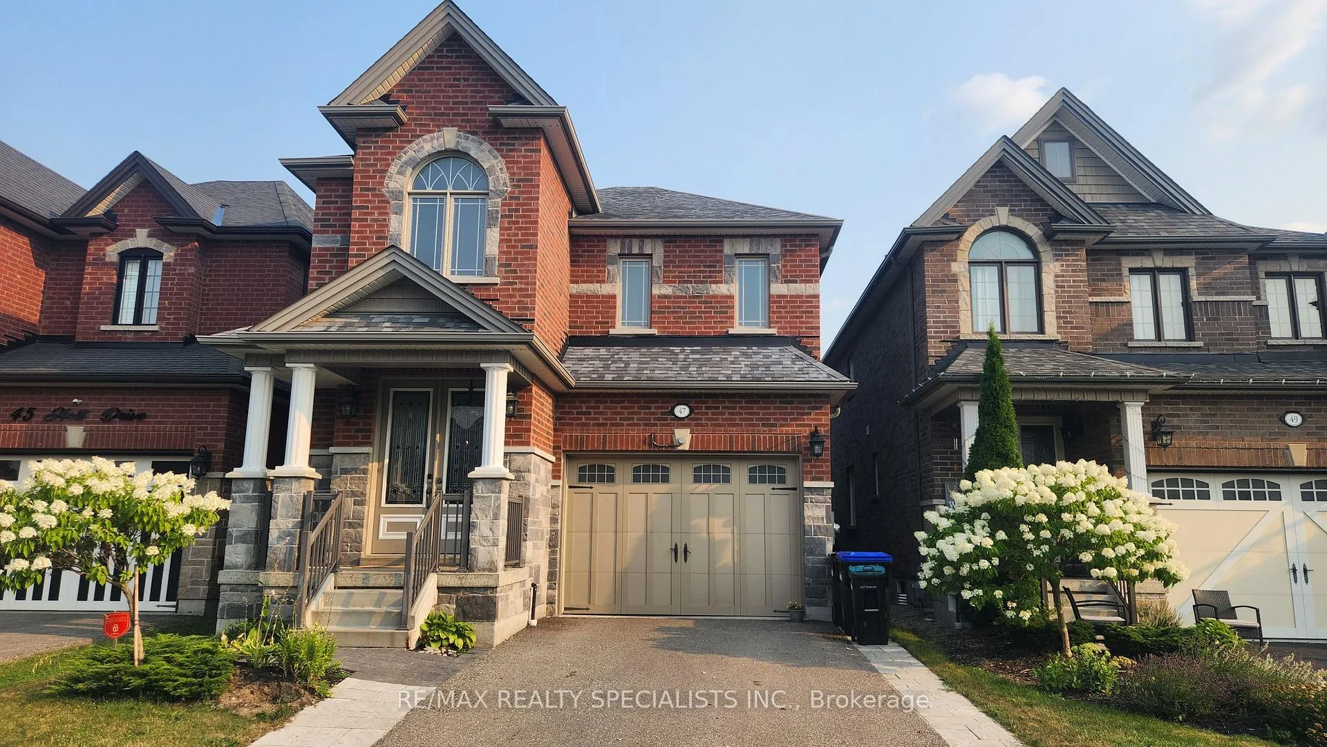 Photo 2 of 47 Holt Drive, New Tecumseth, Alliston — HOMEH
