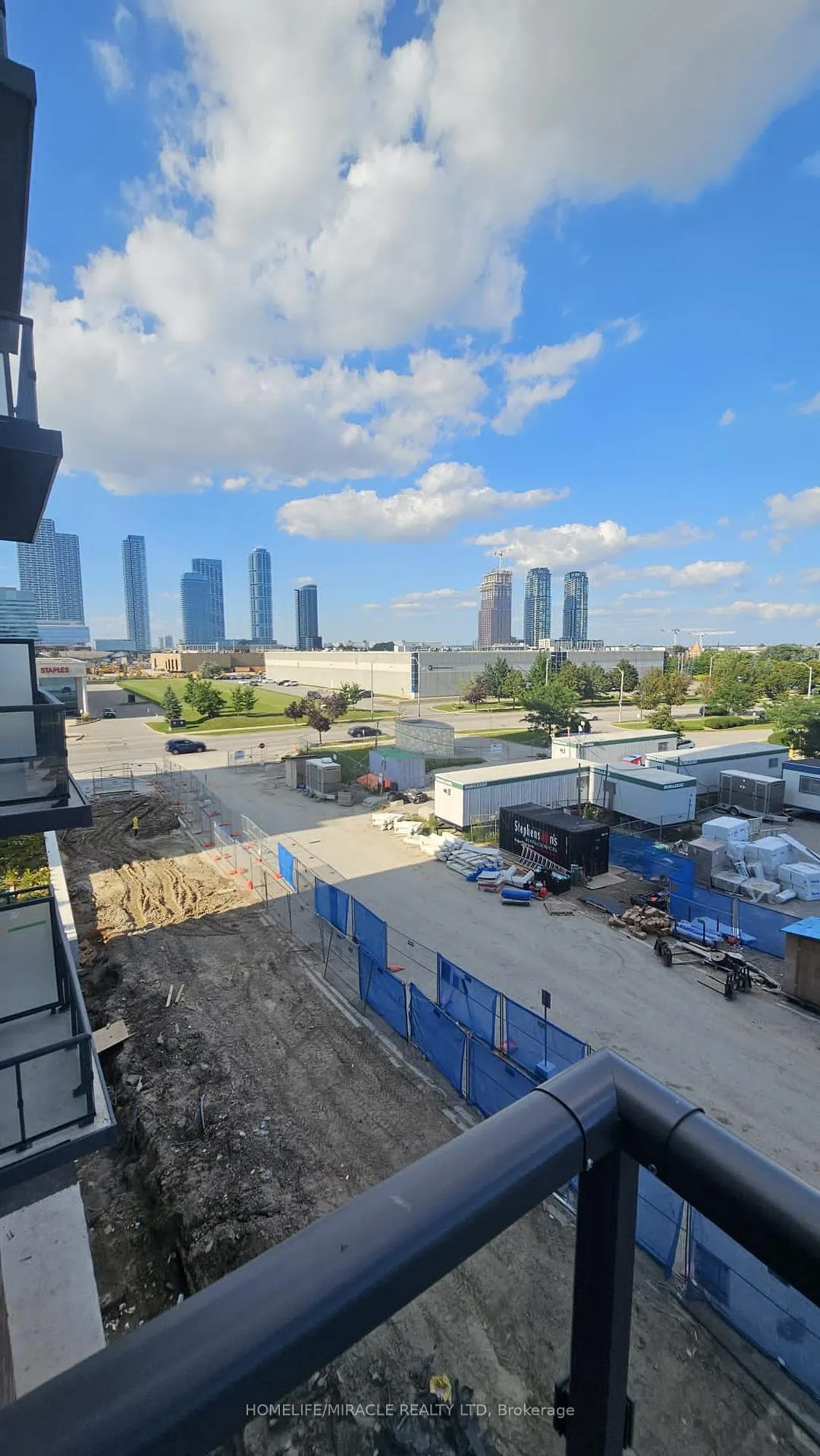 Photo 13 of Unit 312, 60 Honeycrisp Crescent, Vaughan, Vaughan Corporate Centre — HOMEH