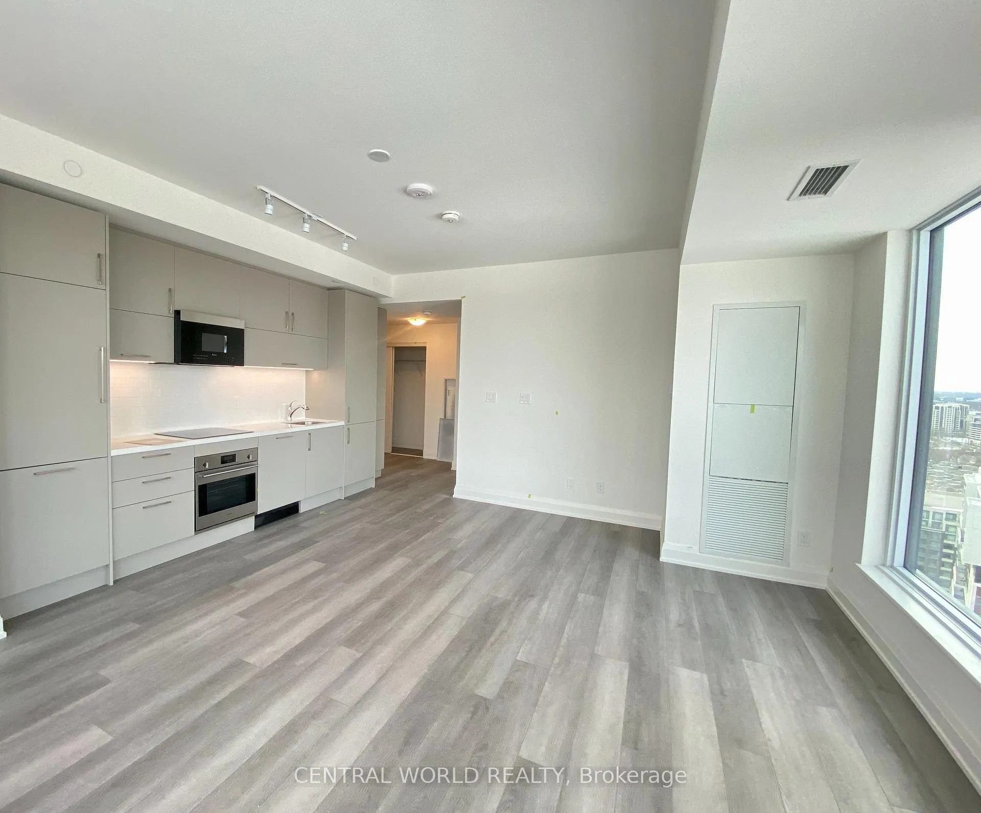 Photo 12 of Unit 2304, 38 Andre De Grasse Street, Markham, Unionville — HOMEH