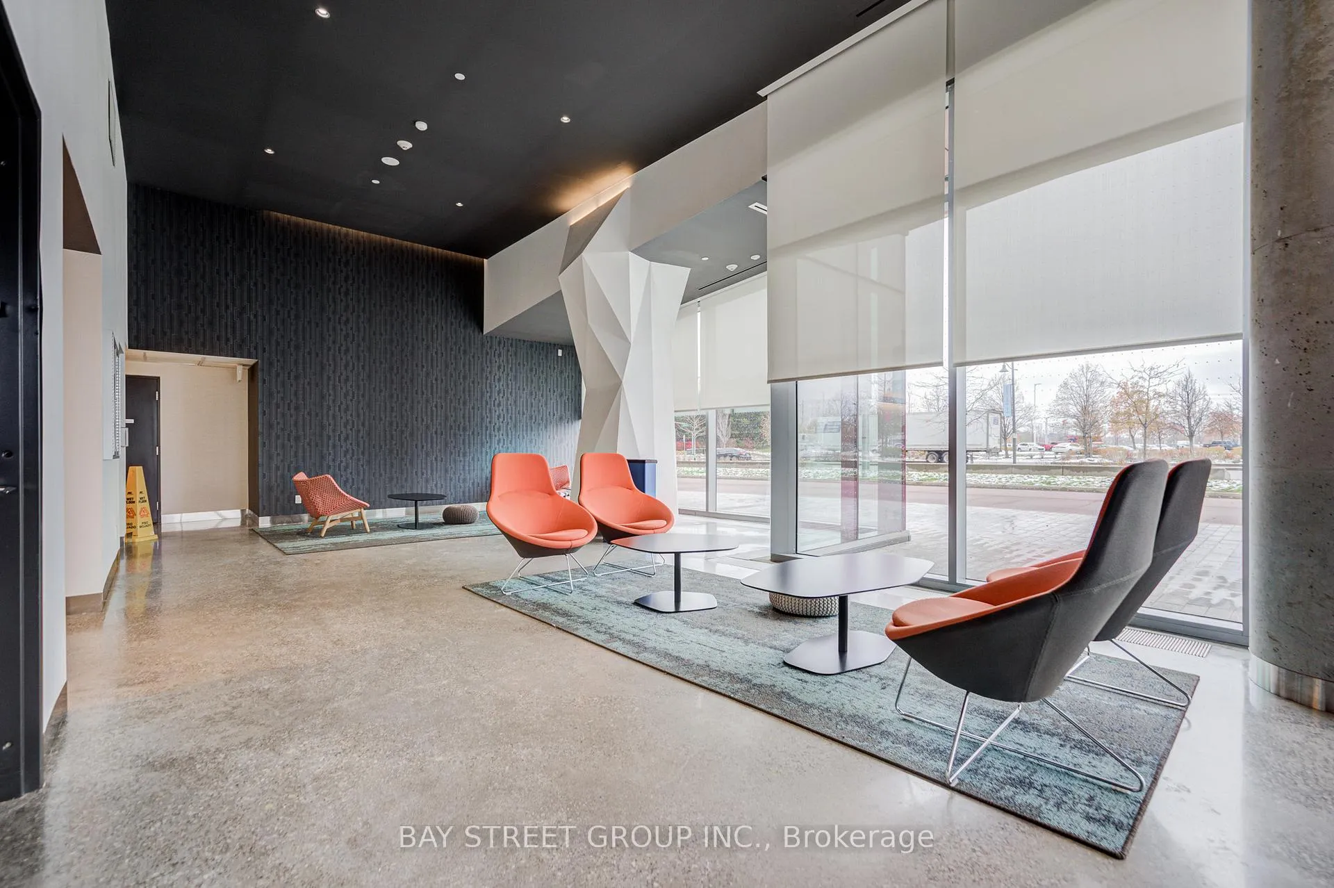 Photo 4 of Unit 302, 8 Rouge Valley Drive W, Markham, Unionville — HOMEH