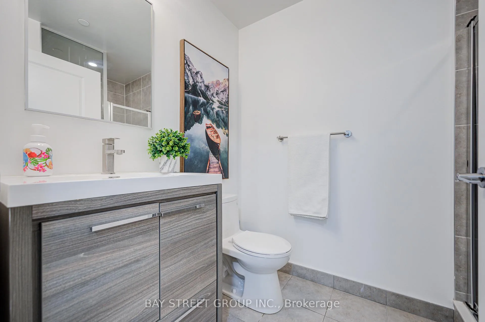 Photo 24 of Unit 302, 8 Rouge Valley Drive W, Markham, Unionville — HOMEH