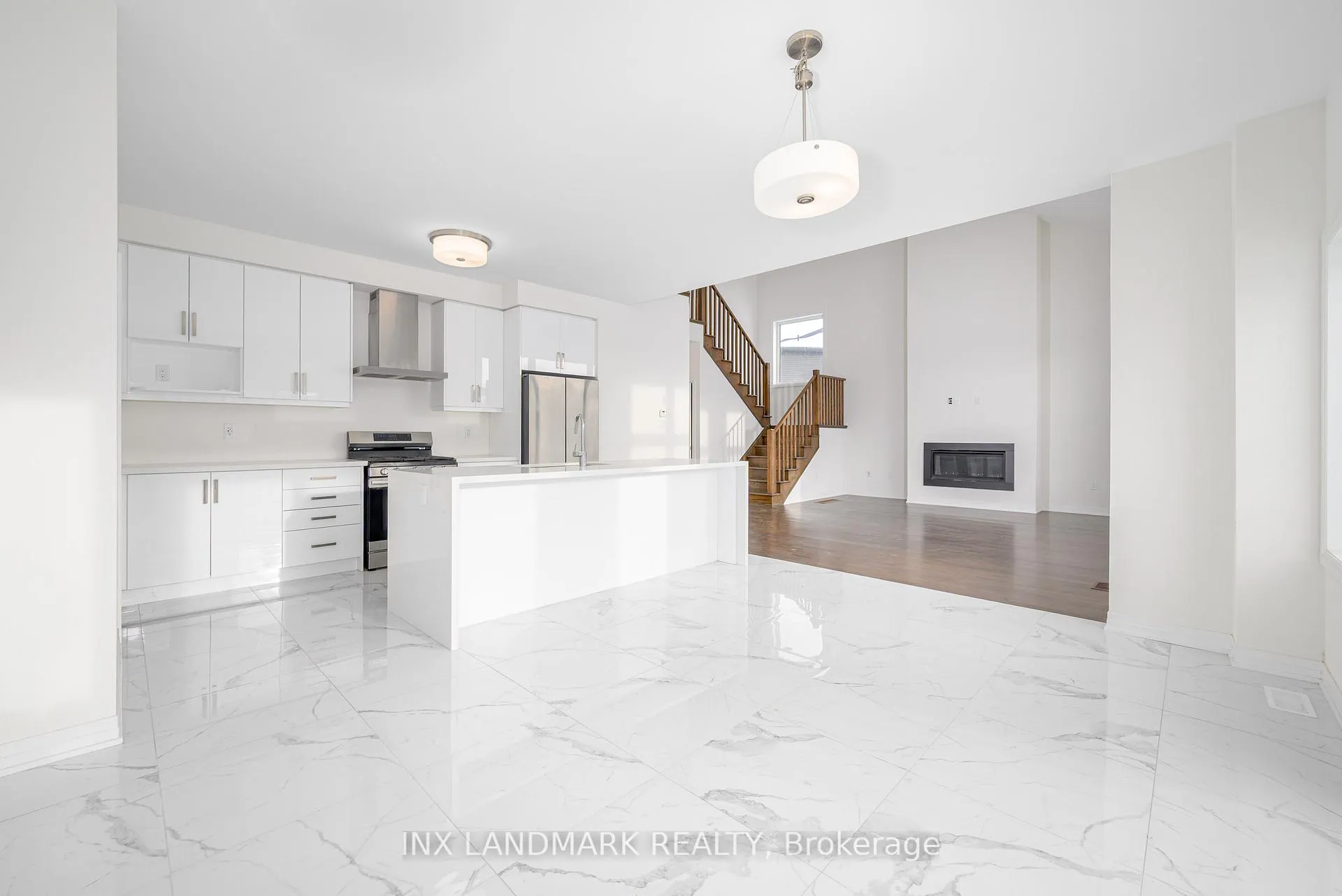 Photo 17 of 3735 Lakepoint Drive, Severn, West Shore — HOMEH
