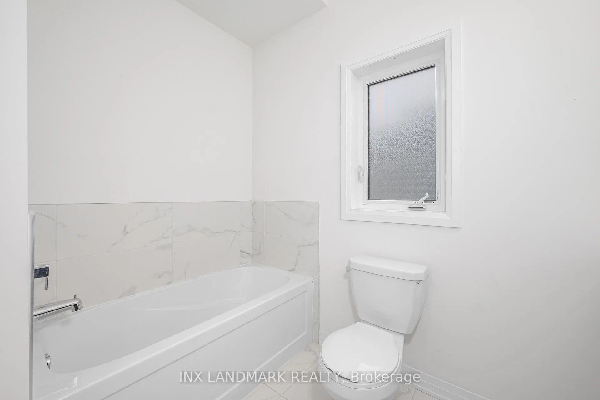 Photo 22 of 3735 Lakepoint Drive, Severn, West Shore — HOMEH