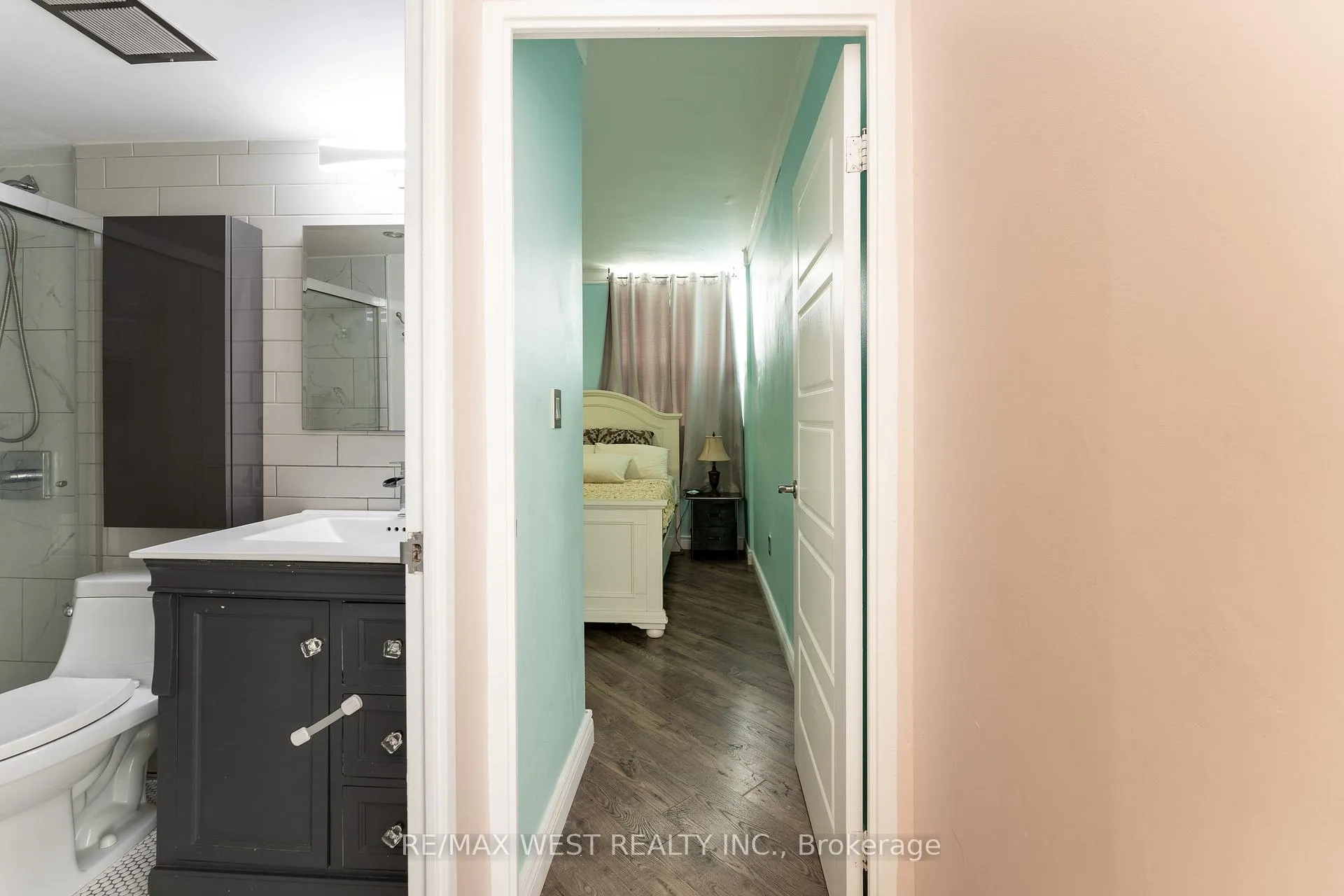 Photo 22 of Unit PH5, 5 Massey Square, Toronto, Crescent Town — HOMEH