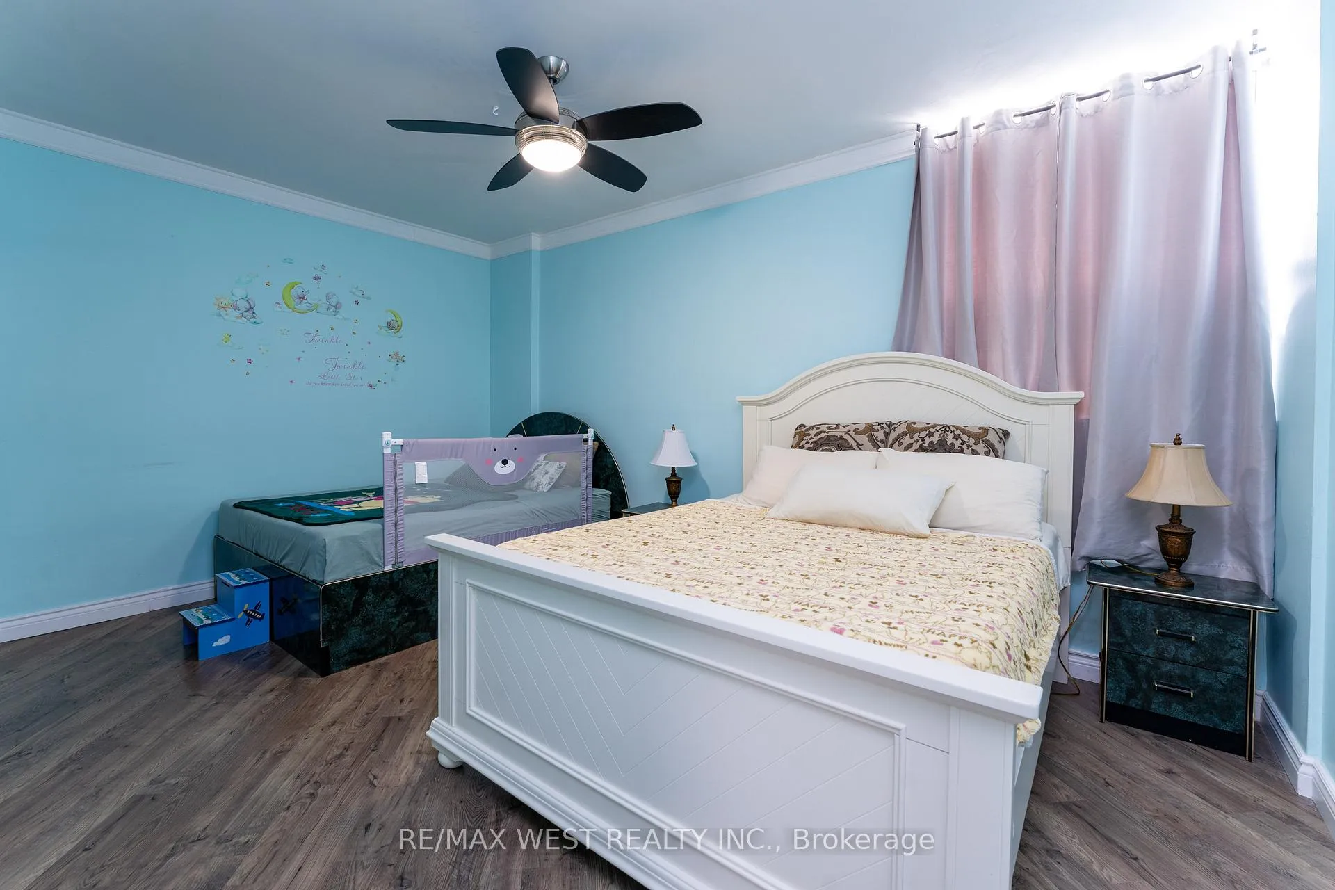 Photo 24 of Unit PH5, 5 Massey Square, Toronto, Crescent Town — HOMEH