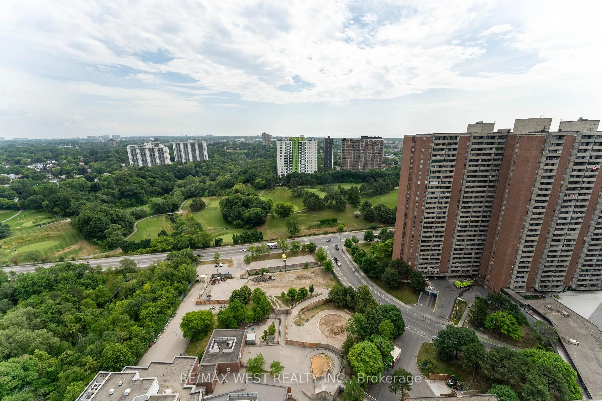 Photo 28 of Unit PH5, 5 Massey Square, Toronto, Crescent Town — HOMEH