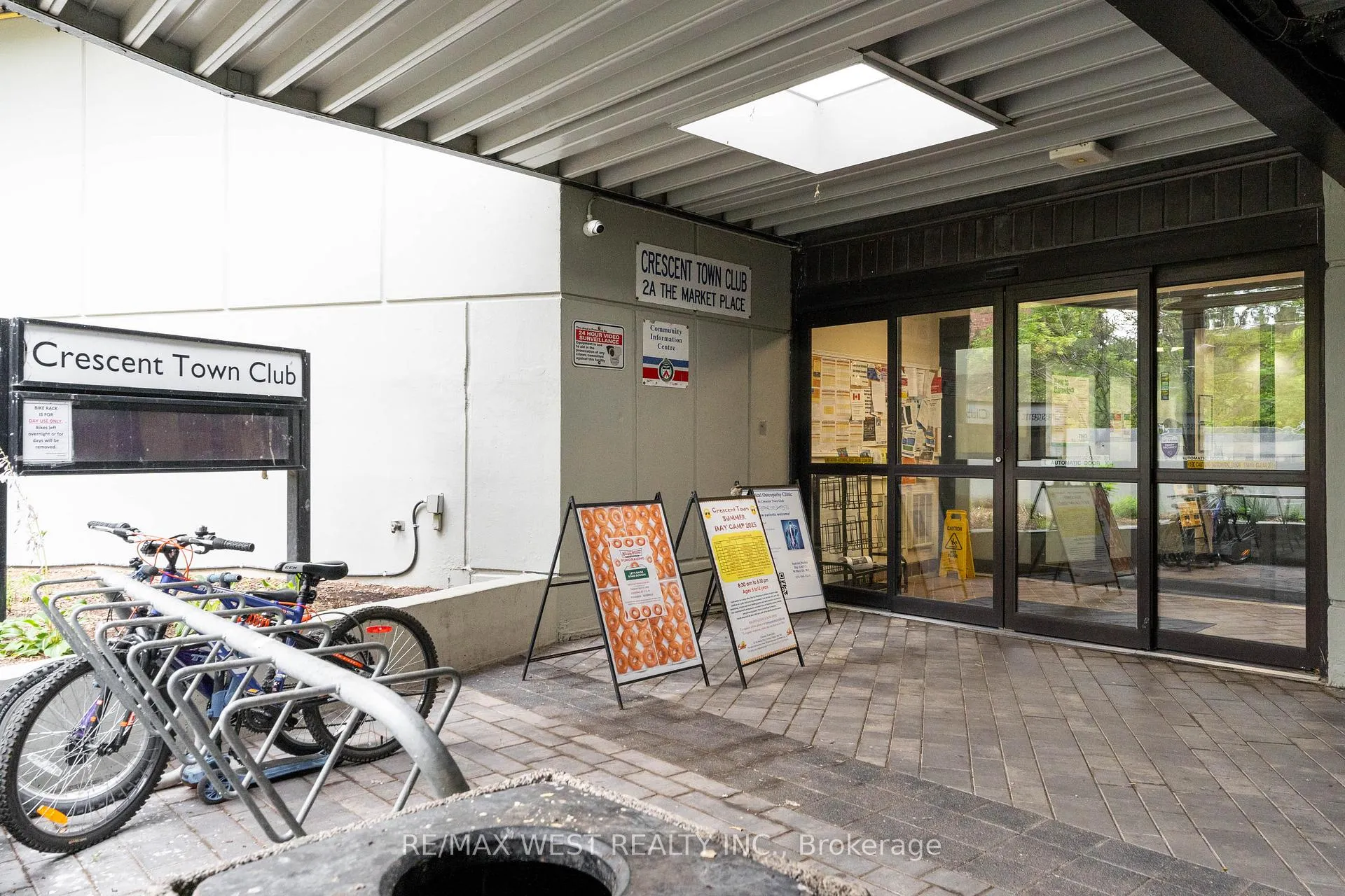 Photo 35 of Unit PH5, 5 Massey Square, Toronto, Crescent Town — HOMEH