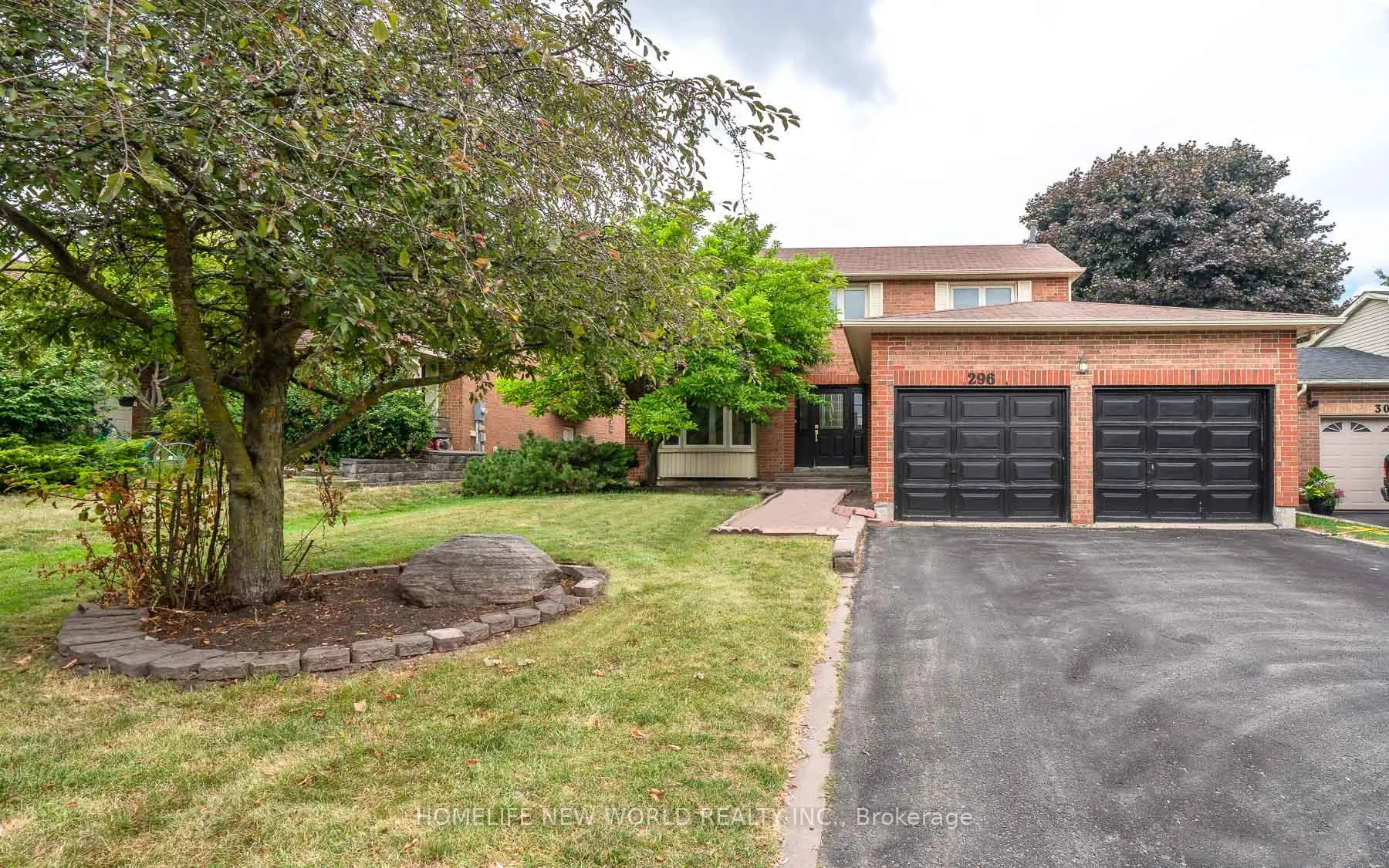 Photo 1 of 296 John Bowser Crescent, Newmarket, Glenway Estates — HOMEH
