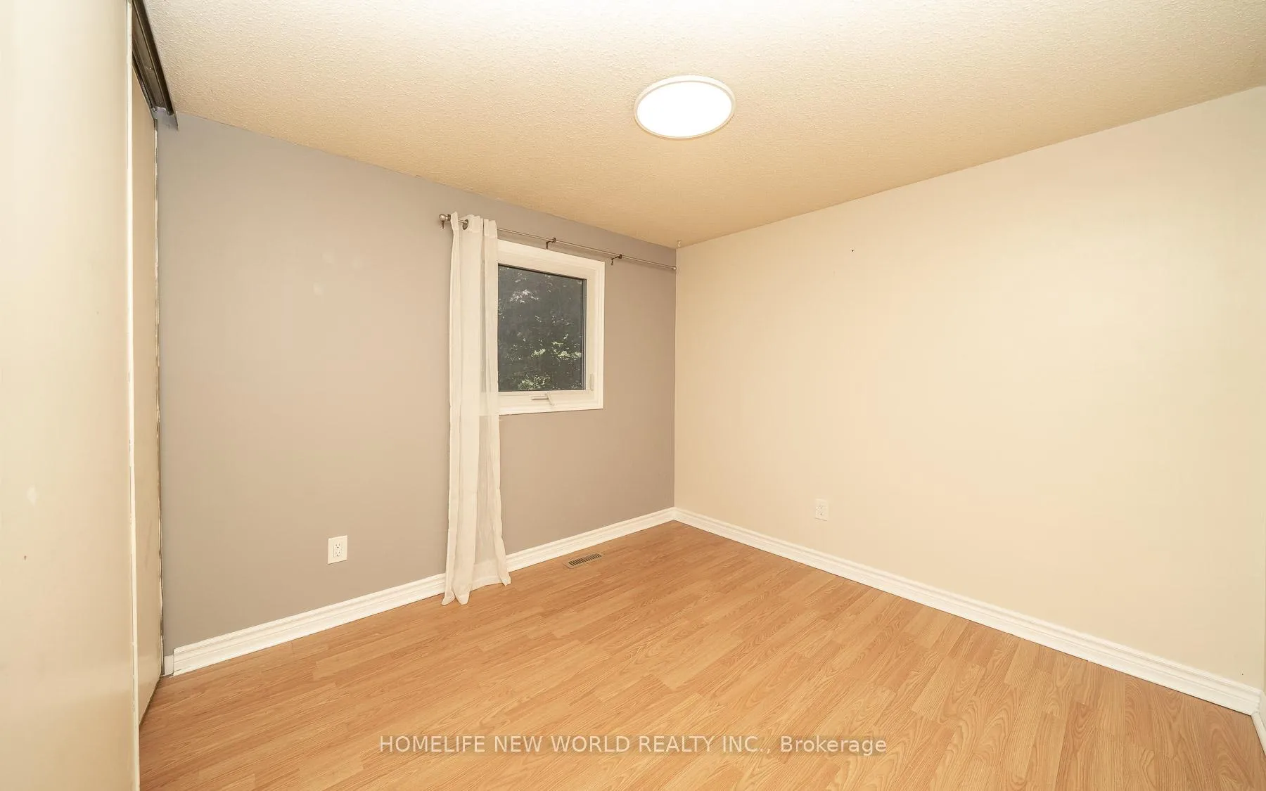 Photo 24 of 296 John Bowser Crescent, Newmarket, Glenway Estates — HOMEH
