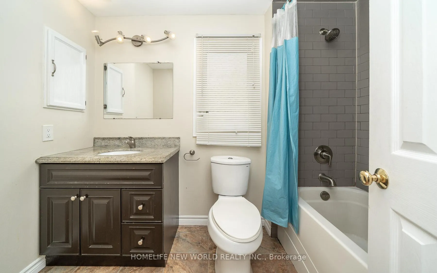 Photo 26 of 296 John Bowser Crescent, Newmarket, Glenway Estates — HOMEH
