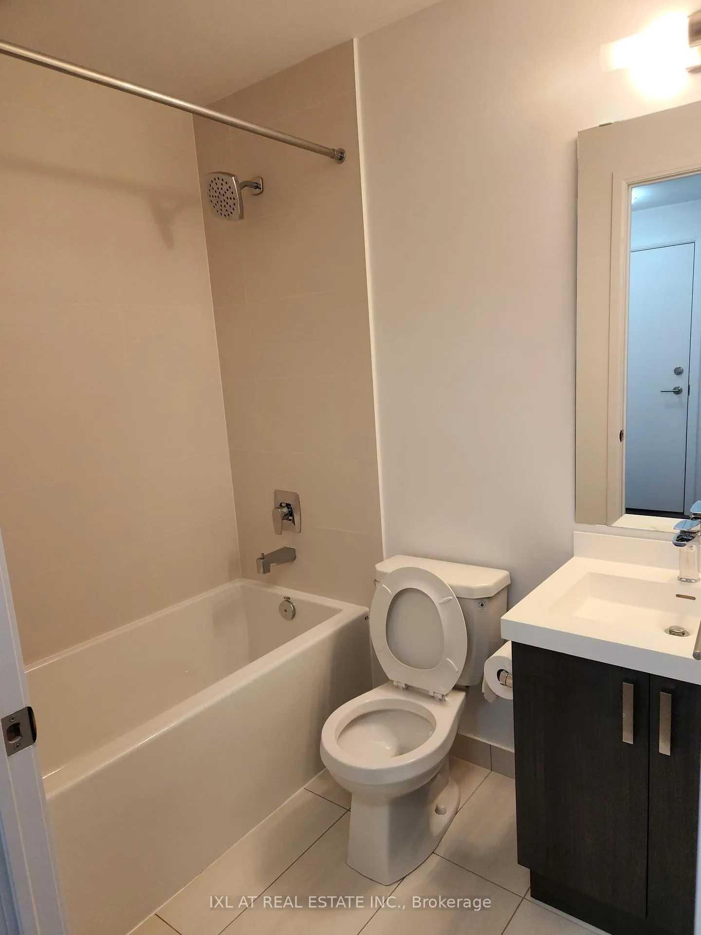 Photo 6 of Unit 2813, 7895 Jane Street, Vaughan, Concord — HOMEH