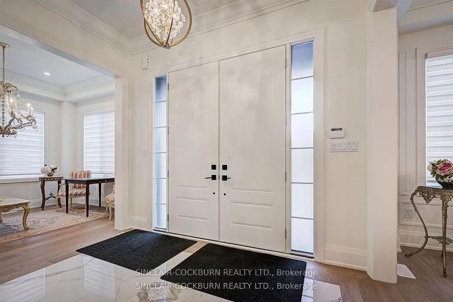 Photo 4 of 1 John Anthony Drive, Markham, Victoria Square — HOMEH