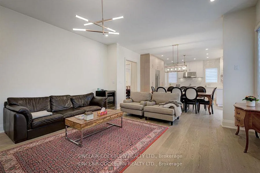 Photo 11 of 1 John Anthony Drive, Markham, Victoria Square — HOMEH