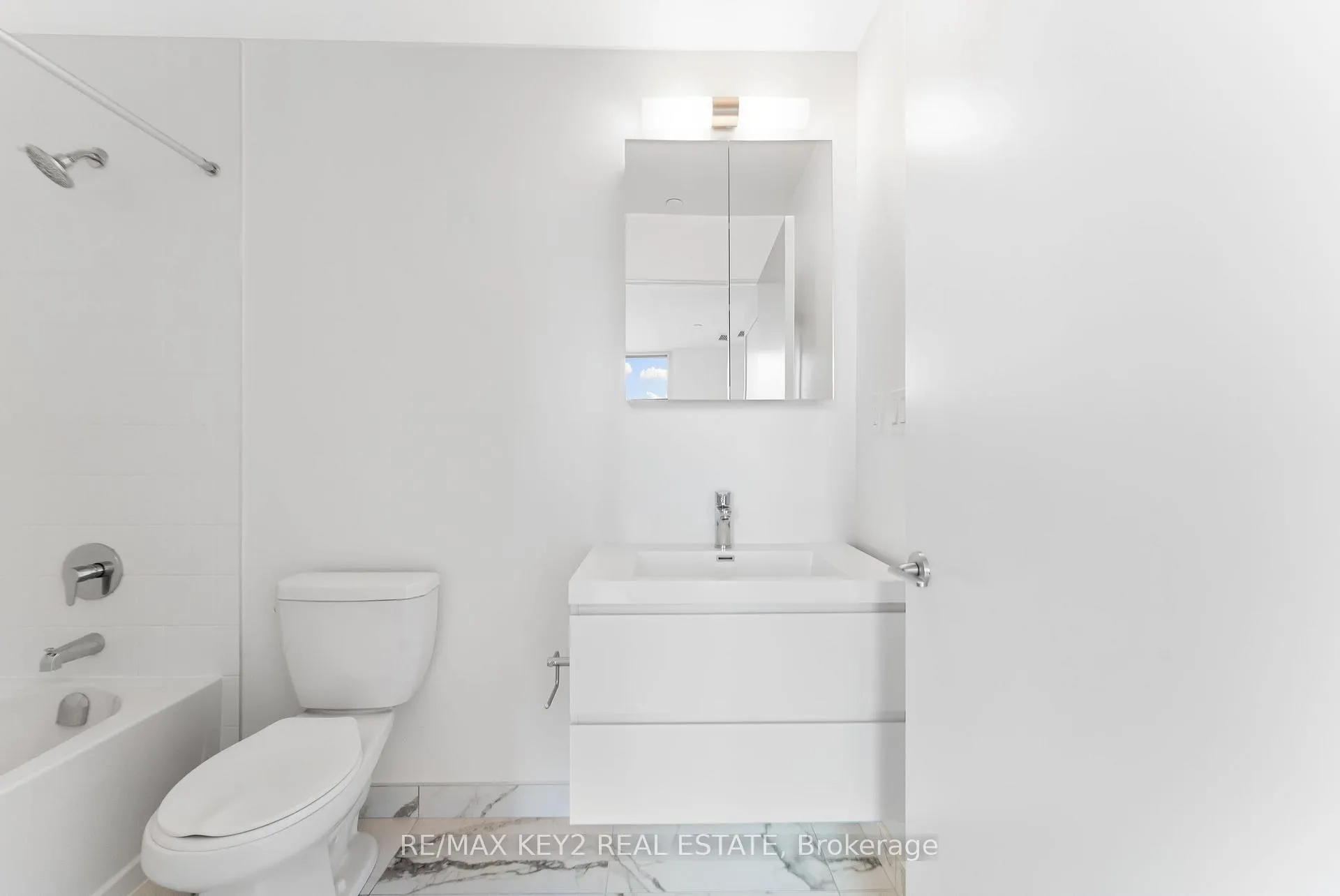 Photo 12 of Unit E1511, 56 Andre De Grasse Street, Markham, Unionville — HOMEH