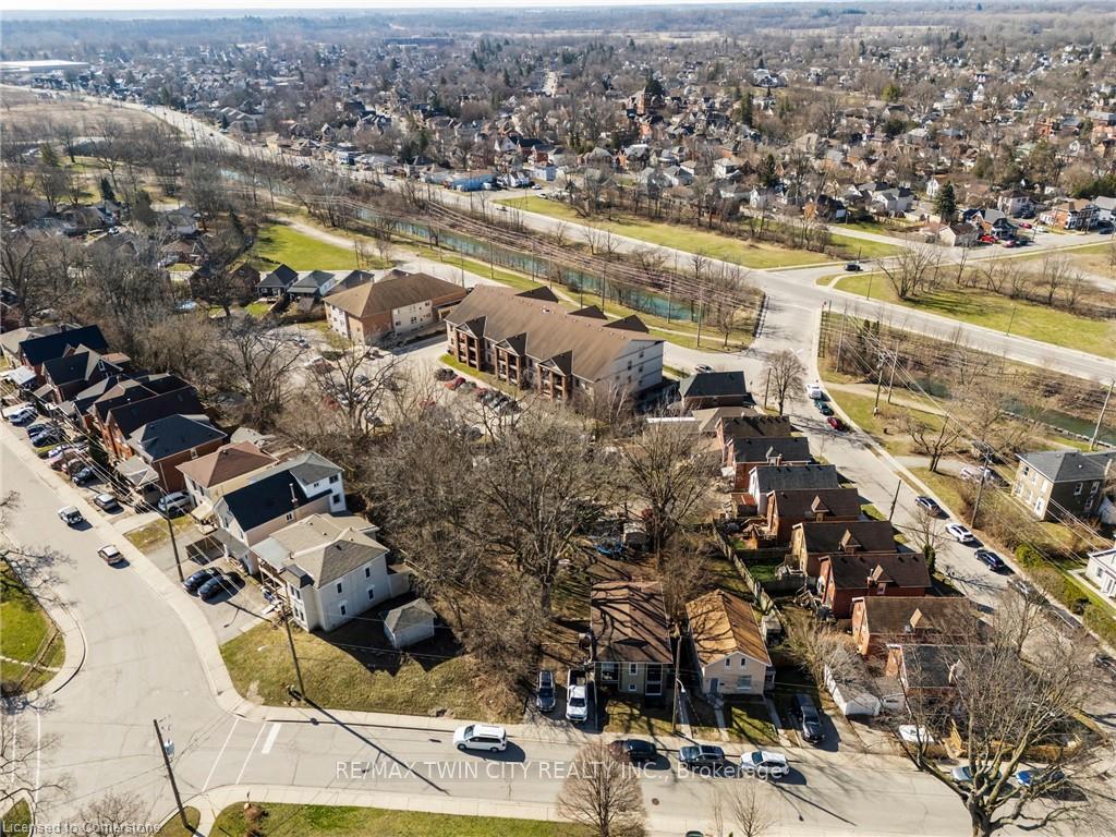 Photo 24 of 9 Mary Street, Brant, Brantford Twp — HOMEH