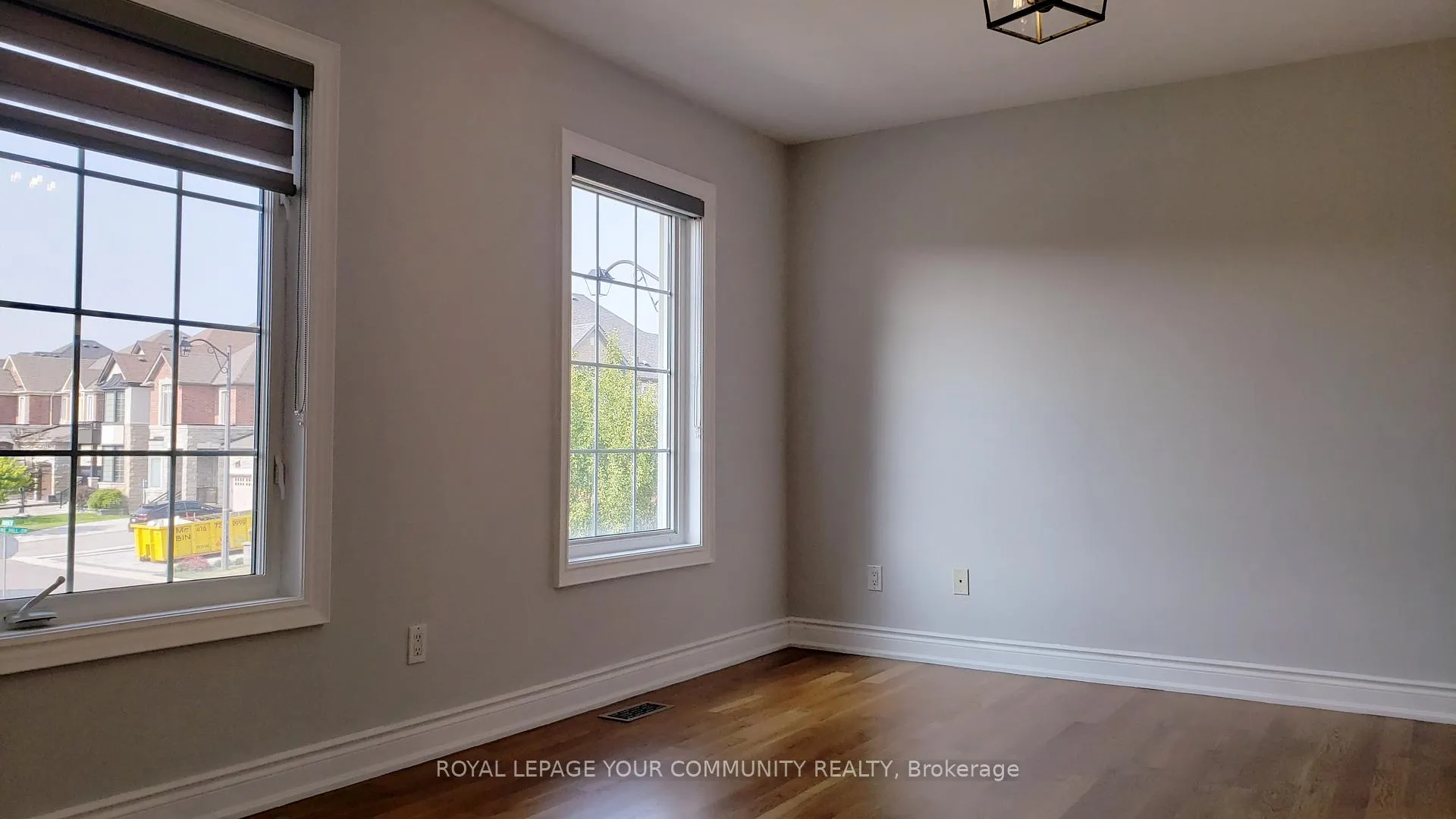 Photo 16 of 146 Moraine Hill Drive, Vaughan, Patterson — HOMEH