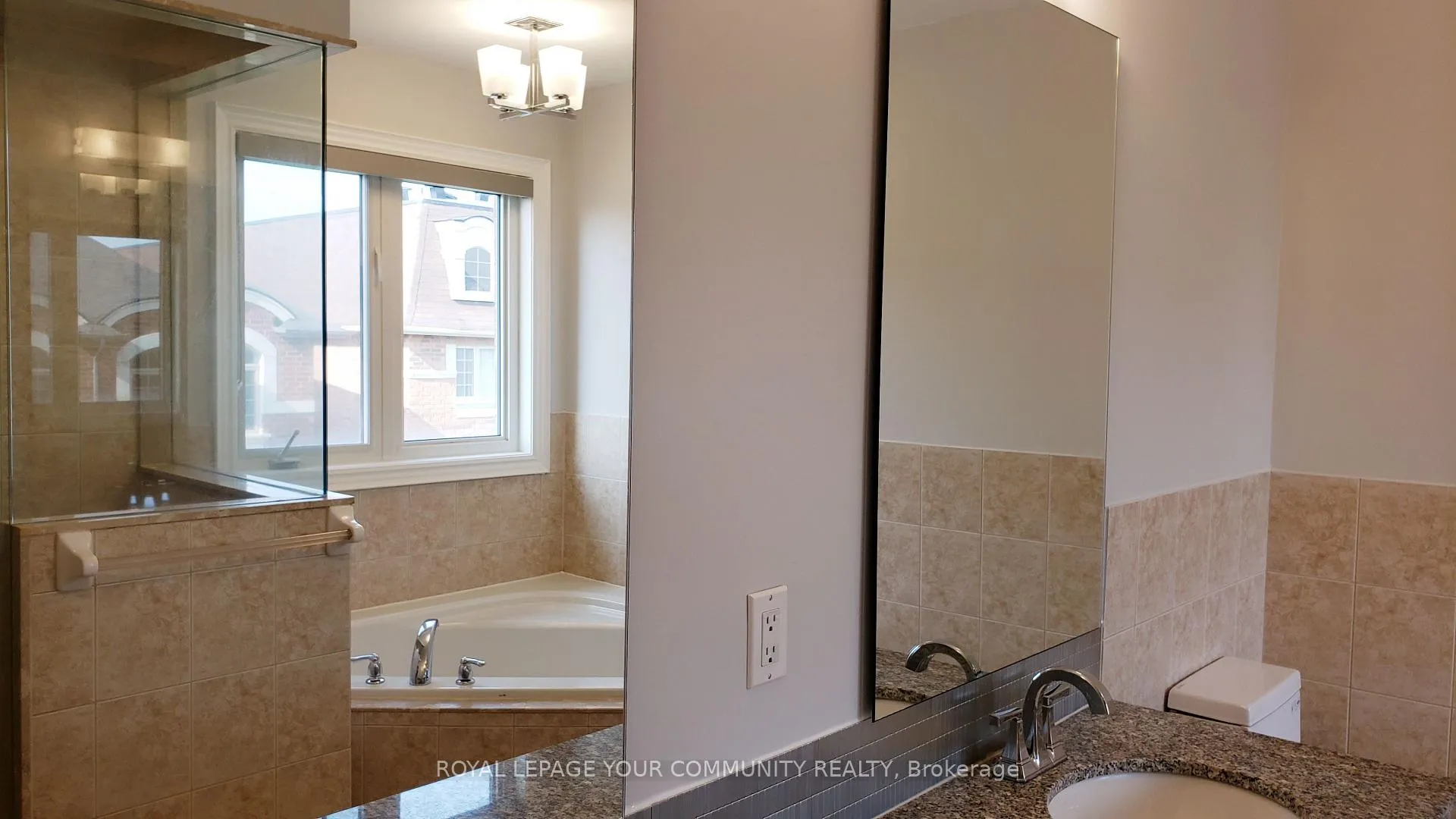 Photo 26 of 146 Moraine Hill Drive, Vaughan, Patterson — HOMEH