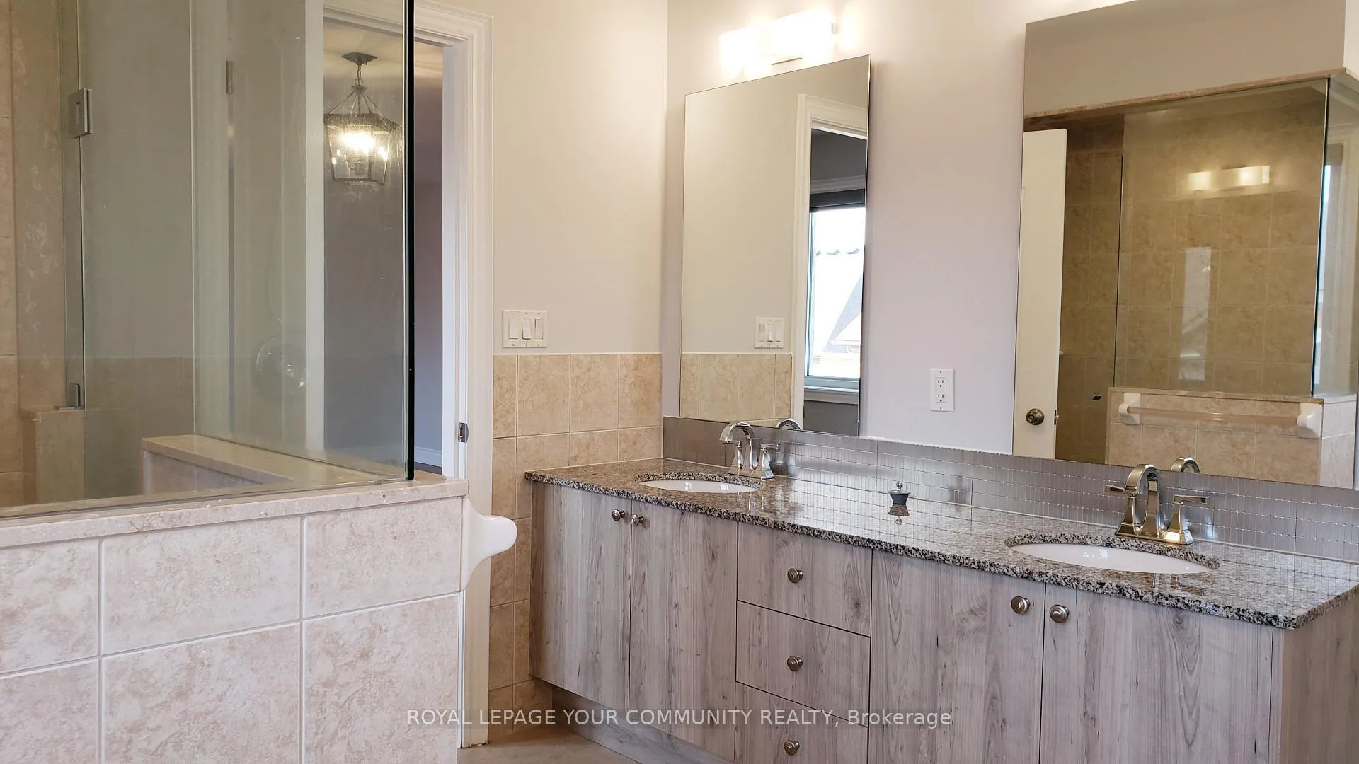 Photo 27 of 146 Moraine Hill Drive, Vaughan, Patterson — HOMEH