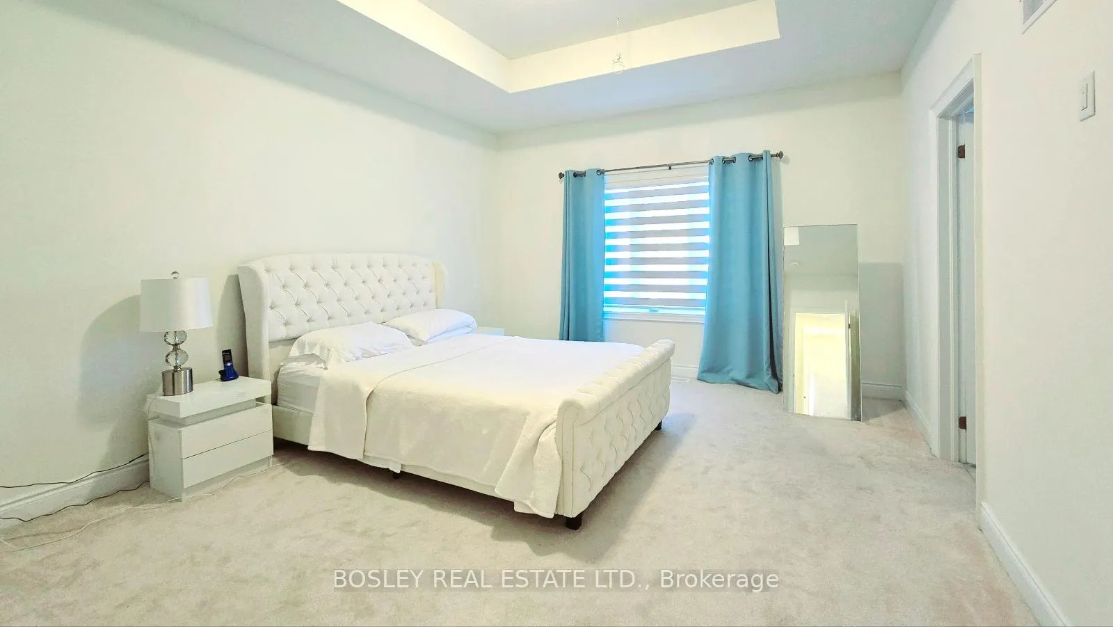 Photo 9 of 62 Ghent Drive, Vaughan, Kleinburg — HOMEH