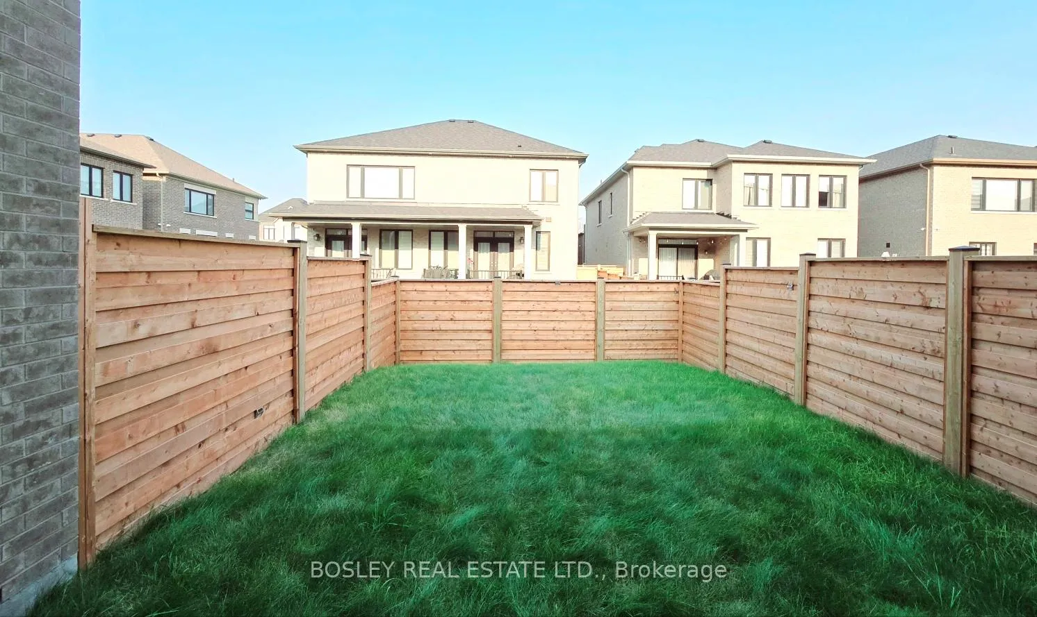 Photo 20 of 62 Ghent Drive, Vaughan, Kleinburg — HOMEH