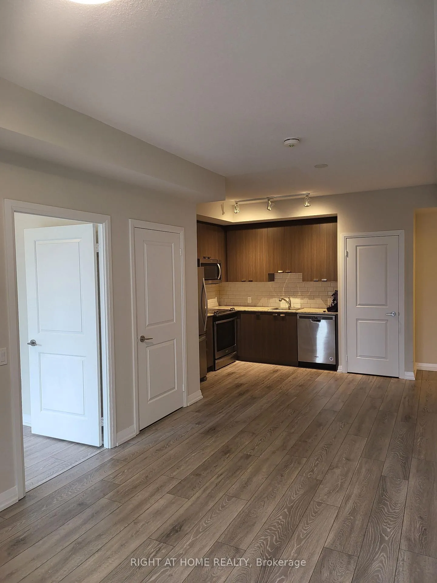 Photo 1 of Unit 464, 60 Ann O'Reilly Road, North York, Henry Farm — HOMEH