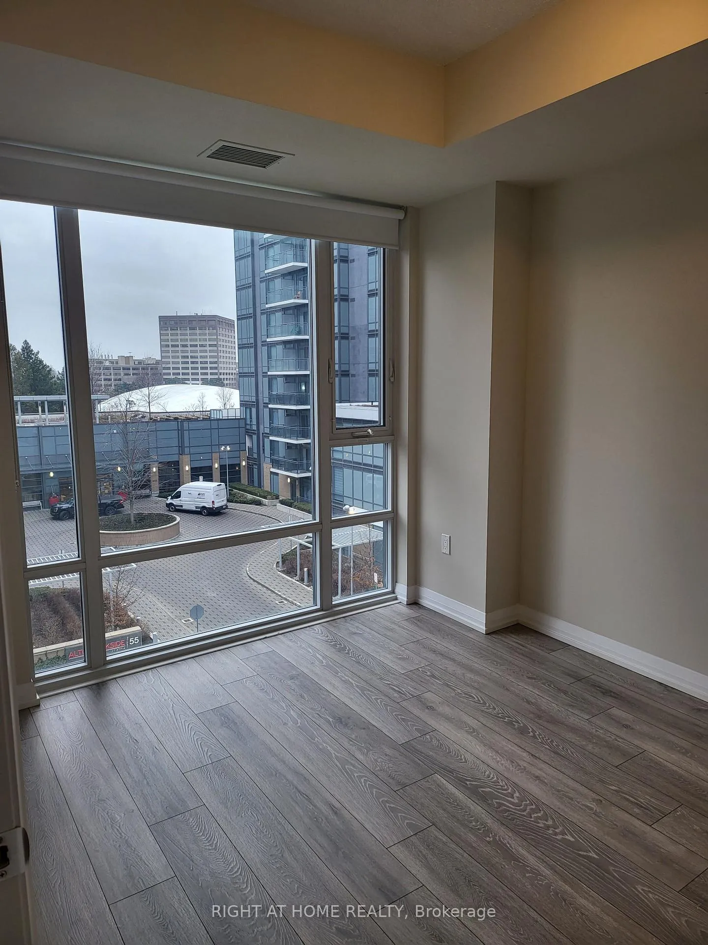 Photo 2 of Unit 464, 60 Ann O'Reilly Road, North York, Henry Farm — HOMEH