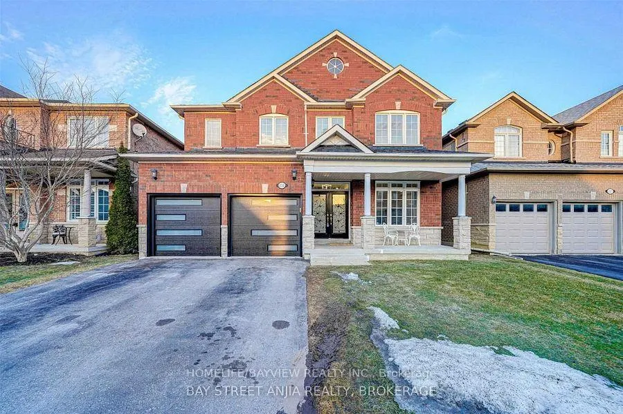 Photo 1 of 231 Bilbrough Street, Aurora, Bayview Northeast — HOMEH