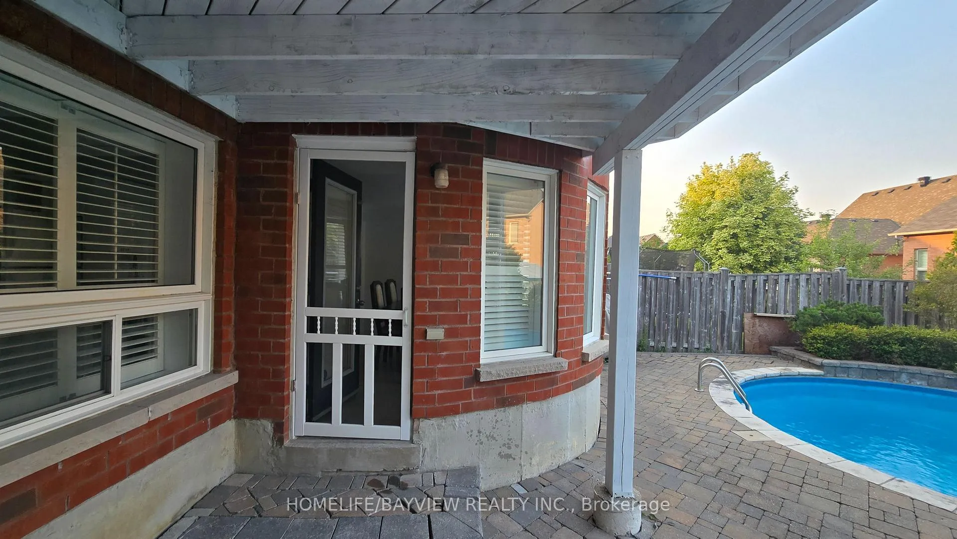 Photo 18 of 231 Bilbrough Street, Aurora, Bayview Northeast — HOMEH