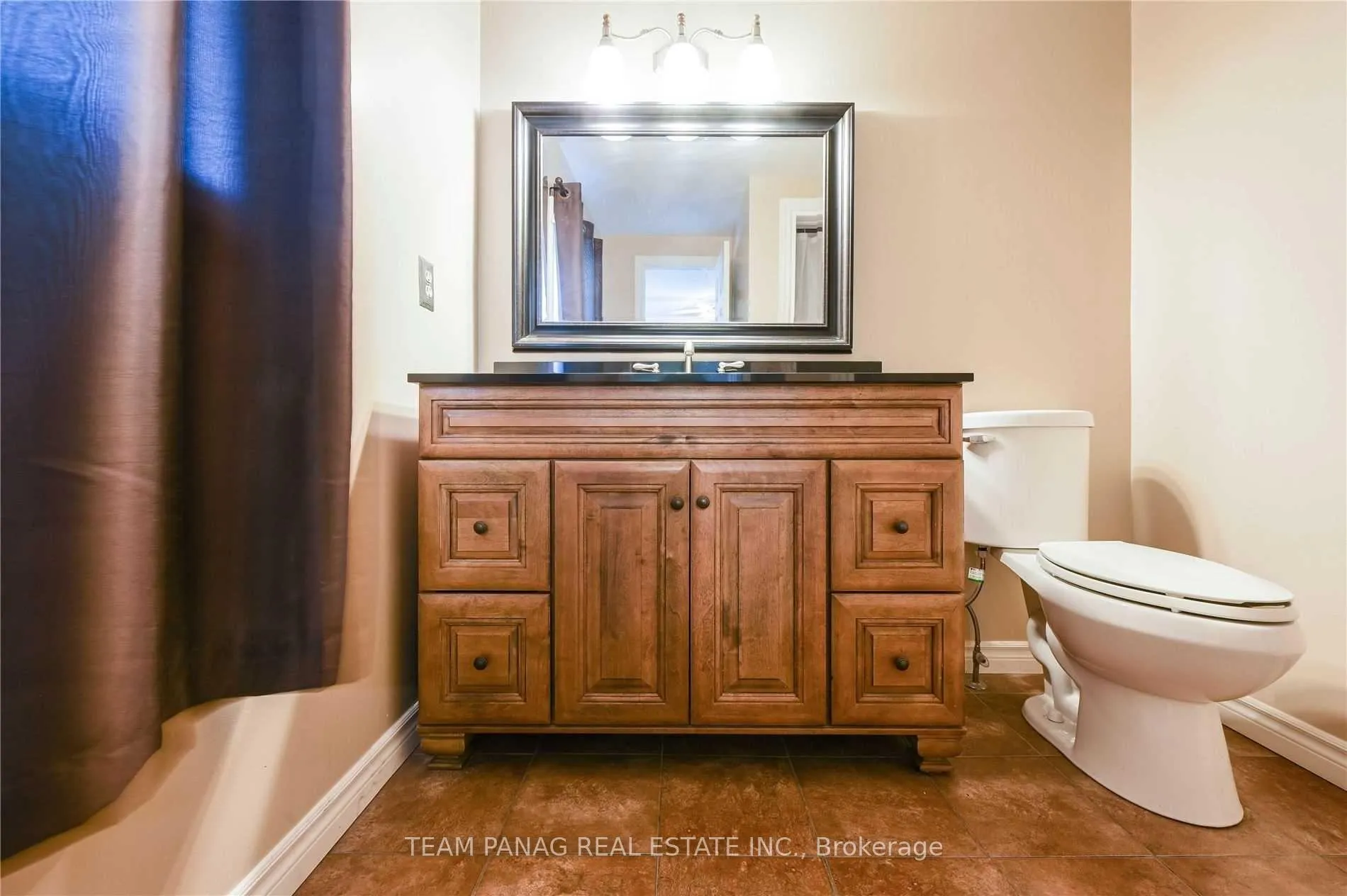 Photo 12 of 15 Cheviot Crescent, Brampton, Heart Lake East — HOMEH