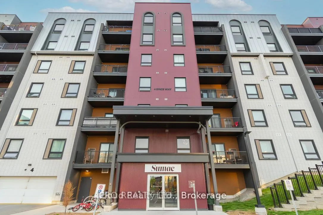 Photo 3 of Unit 401, 4 Spice Way, Barrie, Rural Barrie Southeast — HOMEH