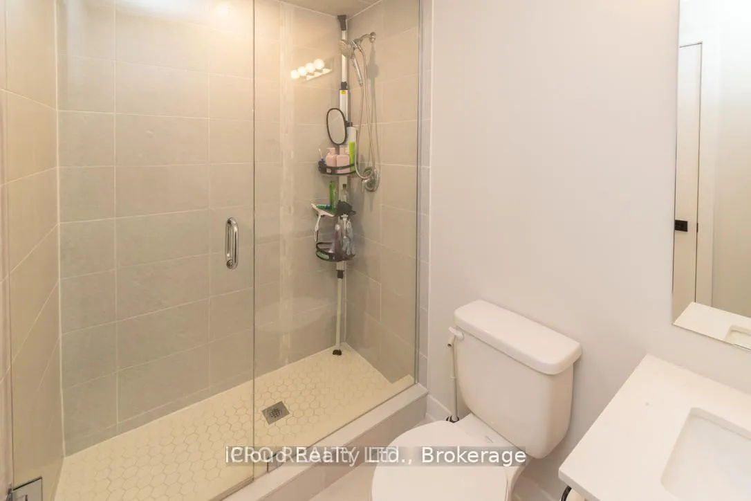 Photo 16 of Unit 401, 4 Spice Way, Barrie, Rural Barrie Southeast — HOMEH