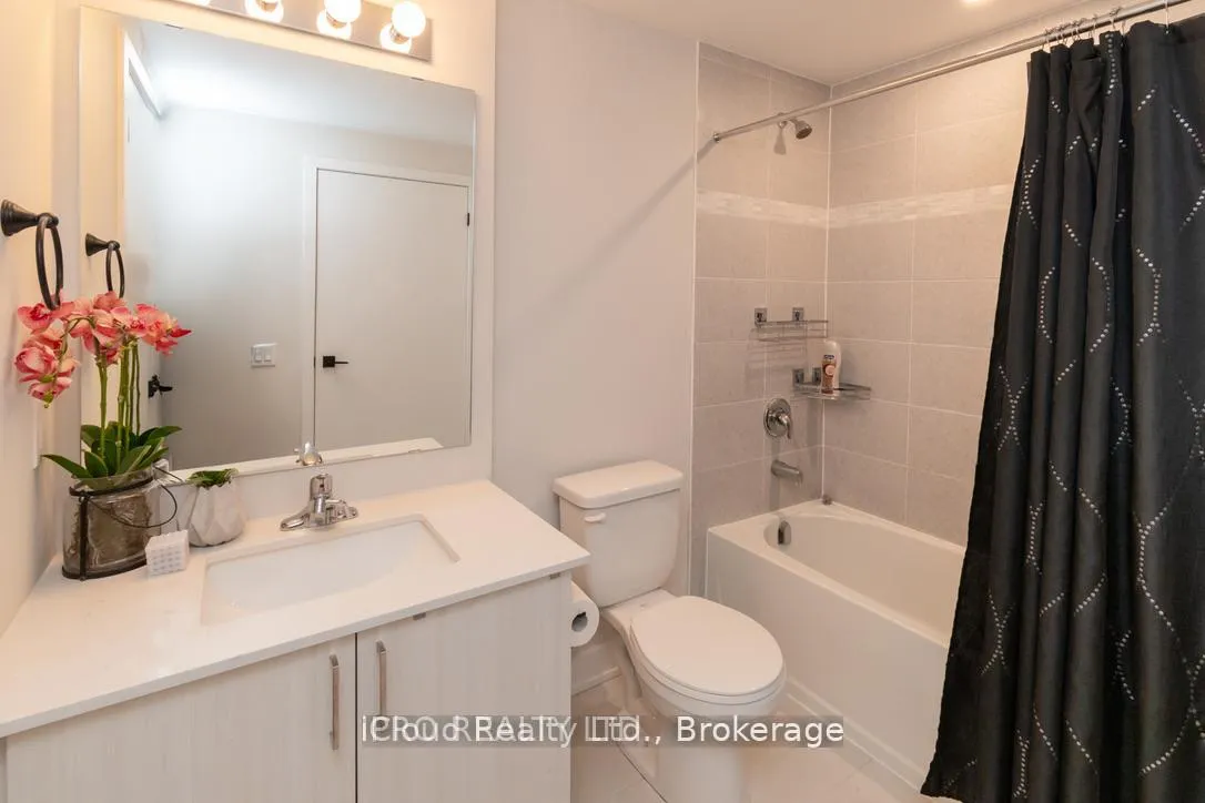 Photo 19 of Unit 401, 4 Spice Way, Barrie, Rural Barrie Southeast — HOMEH