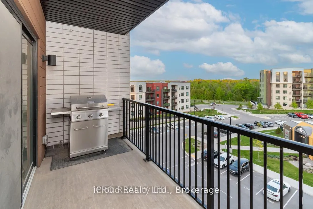Photo 23 of Unit 401, 4 Spice Way, Barrie, Rural Barrie Southeast — HOMEH