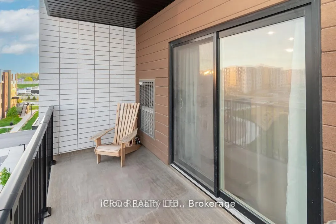 Photo 24 of Unit 401, 4 Spice Way, Barrie, Rural Barrie Southeast — HOMEH