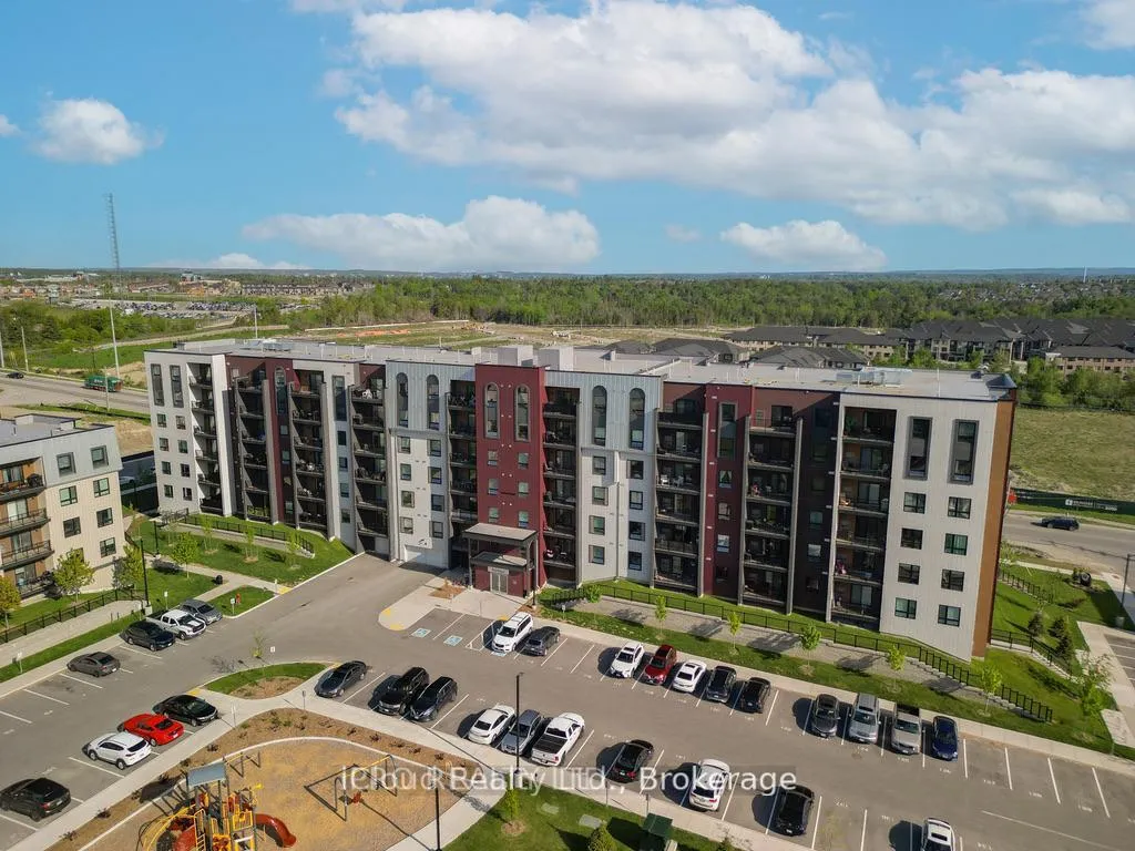 Photo 28 of Unit 401, 4 Spice Way, Barrie, Rural Barrie Southeast — HOMEH