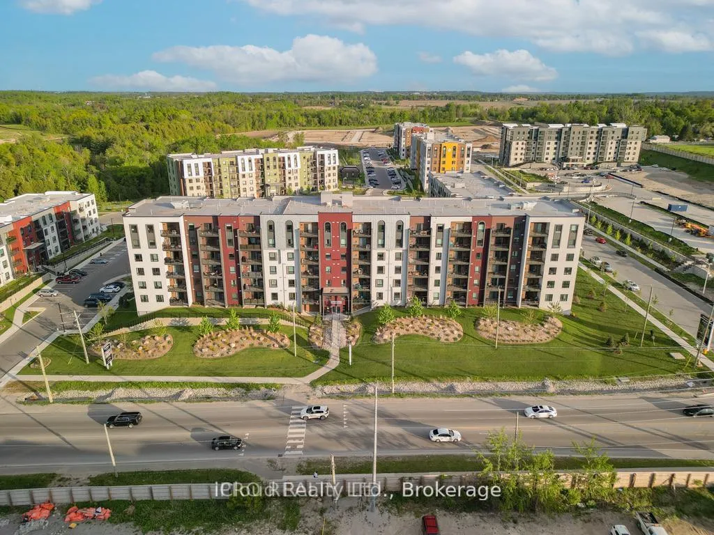 Photo 33 of Unit 401, 4 Spice Way, Barrie, Rural Barrie Southeast — HOMEH
