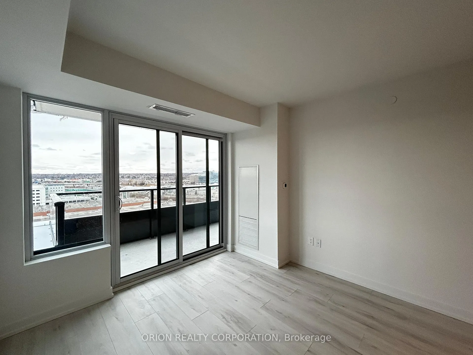 Photo 10 of Unit 1201, 1435 Celebration Drive, Pickering, Bay Ridges — HOMEH