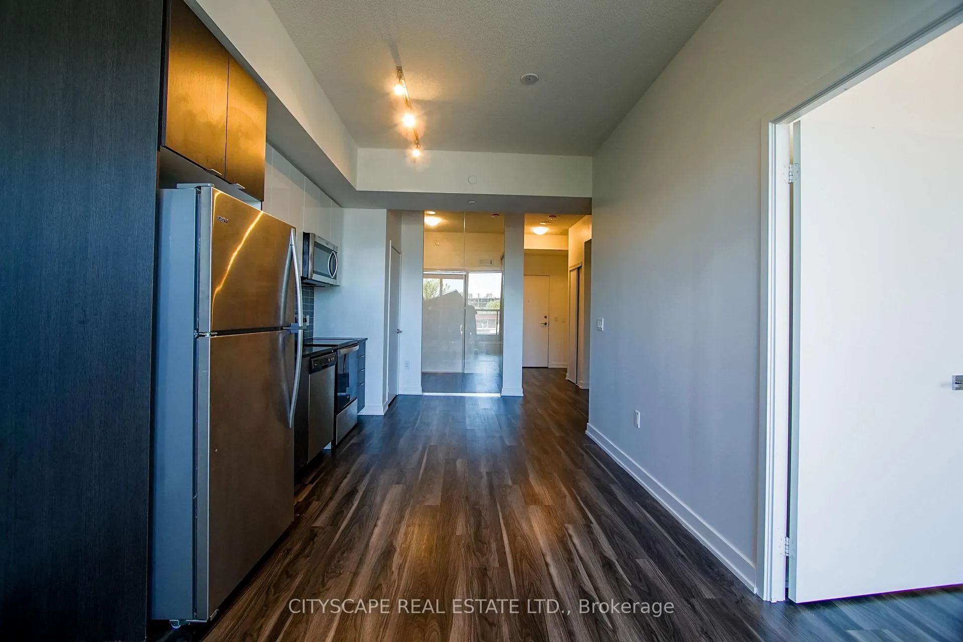 Front of Unit 221, 859 The Queensway
