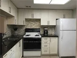 Photo 7 of Unit 610, 7601 Bathurst Street, Vaughan, Crestwood-Springfarm-Yorkhill — HOMEH