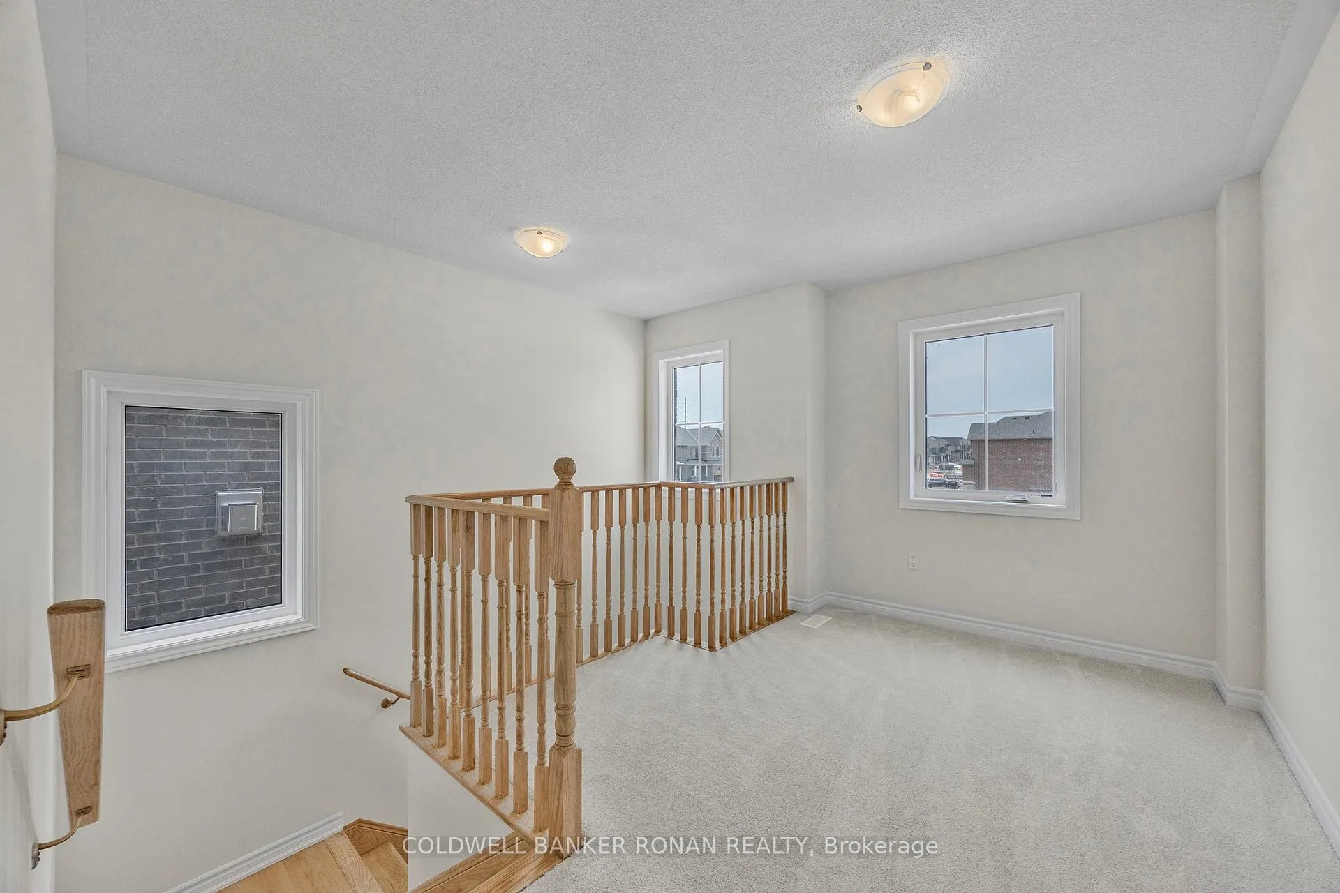 Photo 18 of 23 Fenn Crescent, New Tecumseth, Alliston — HOMEH