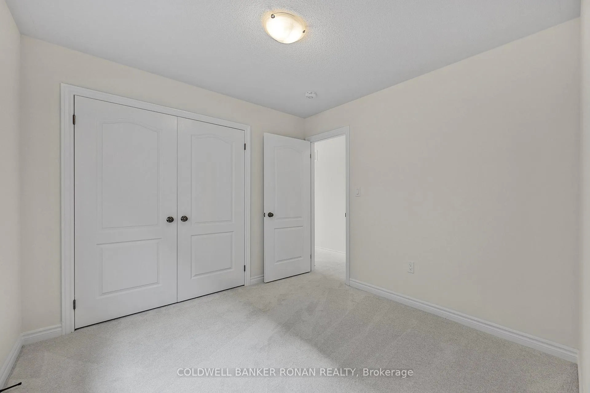 Photo 26 of 23 Fenn Crescent, New Tecumseth, Alliston — HOMEH