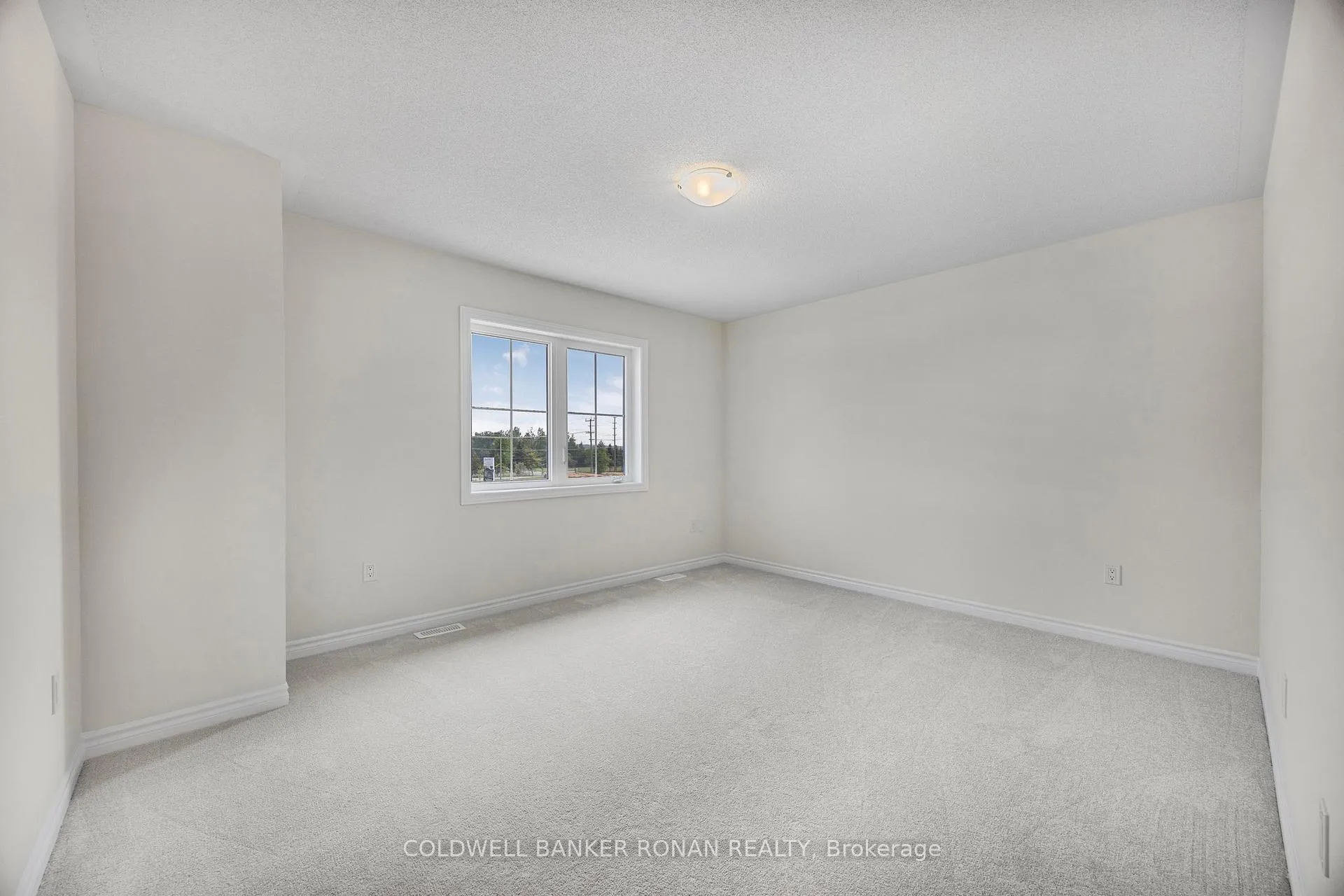 Photo 28 of 23 Fenn Crescent, New Tecumseth, Alliston — HOMEH