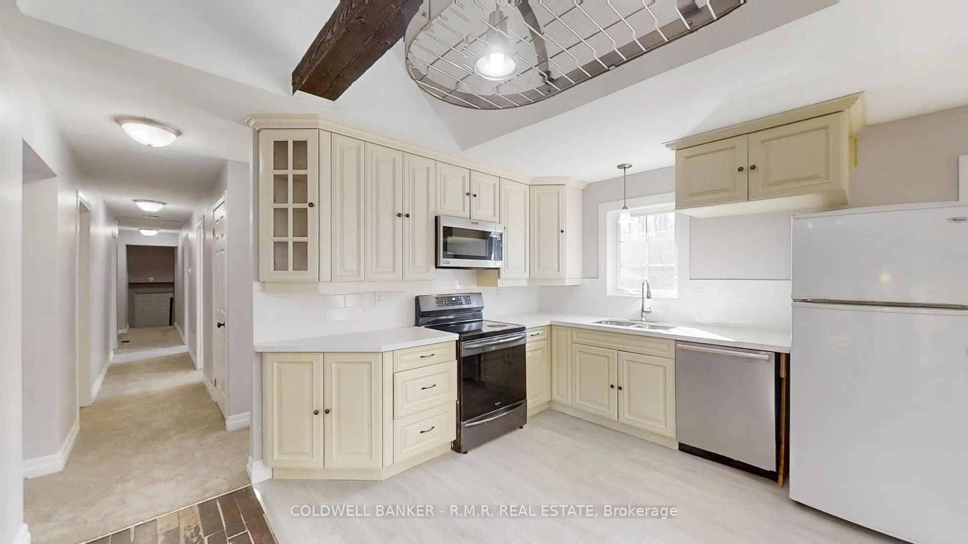 Photo 12 of 44 Nicholson Drive, Uxbridge, Rural Uxbridge — HOMEH