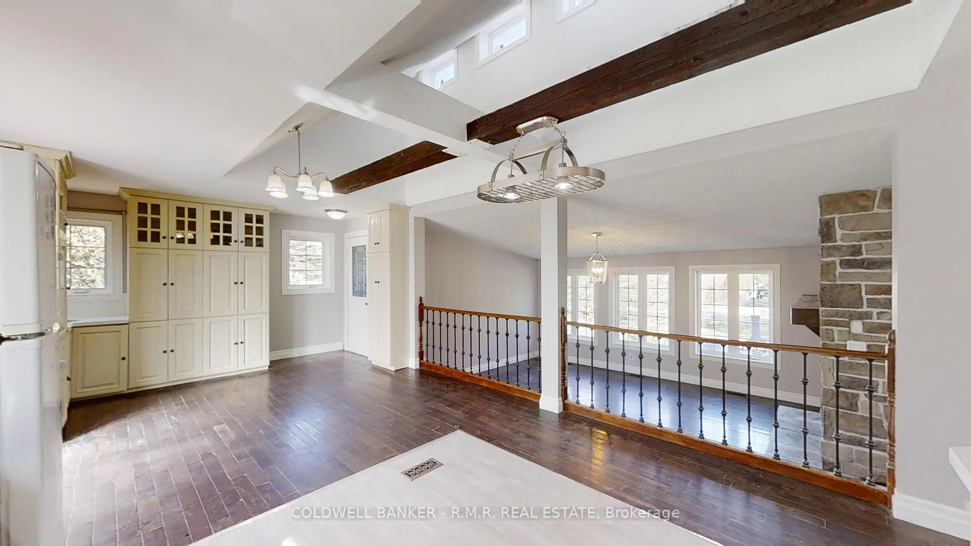 Photo 13 of 44 Nicholson Drive, Uxbridge, Rural Uxbridge — HOMEH