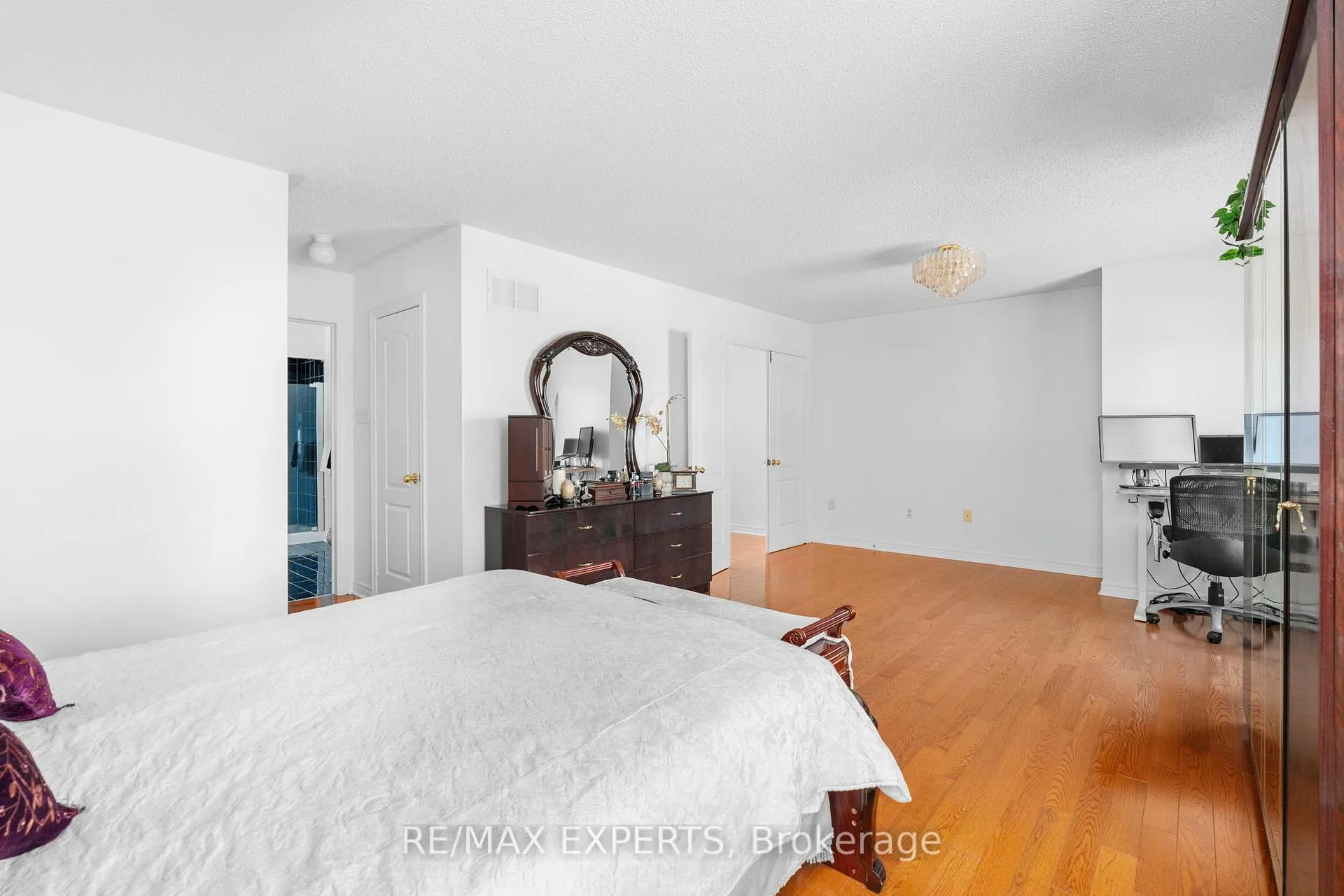 Photo 24 of 26 Blue Diamond Terrace, Vaughan, Sonoma Heights — HOMEH