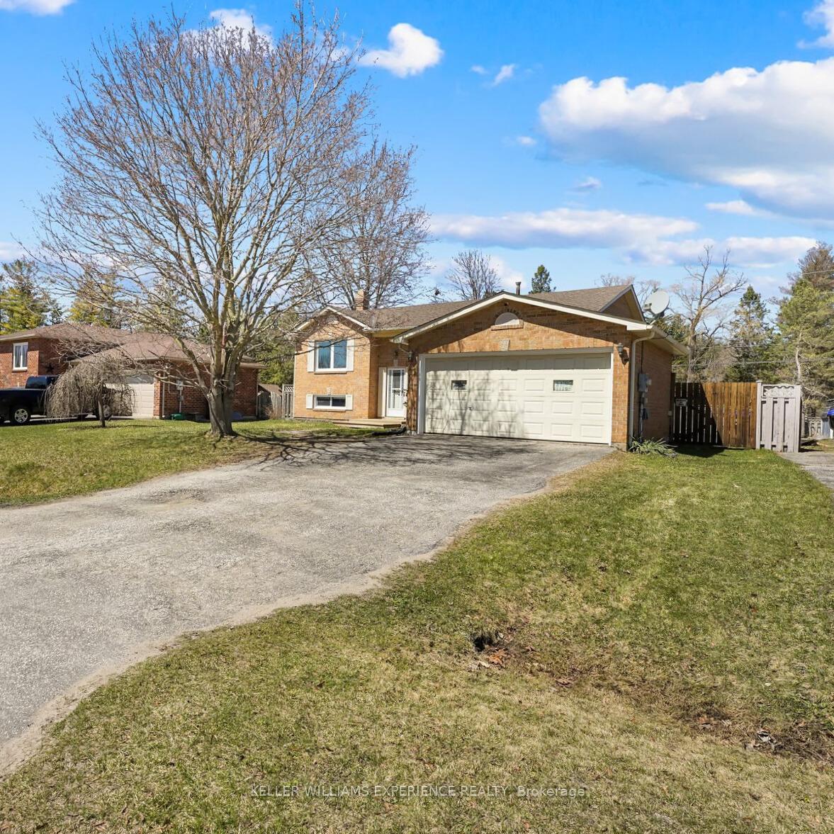 Photo 2 of 11 McCarthy Crescent, Essa, Angus — HOMEH