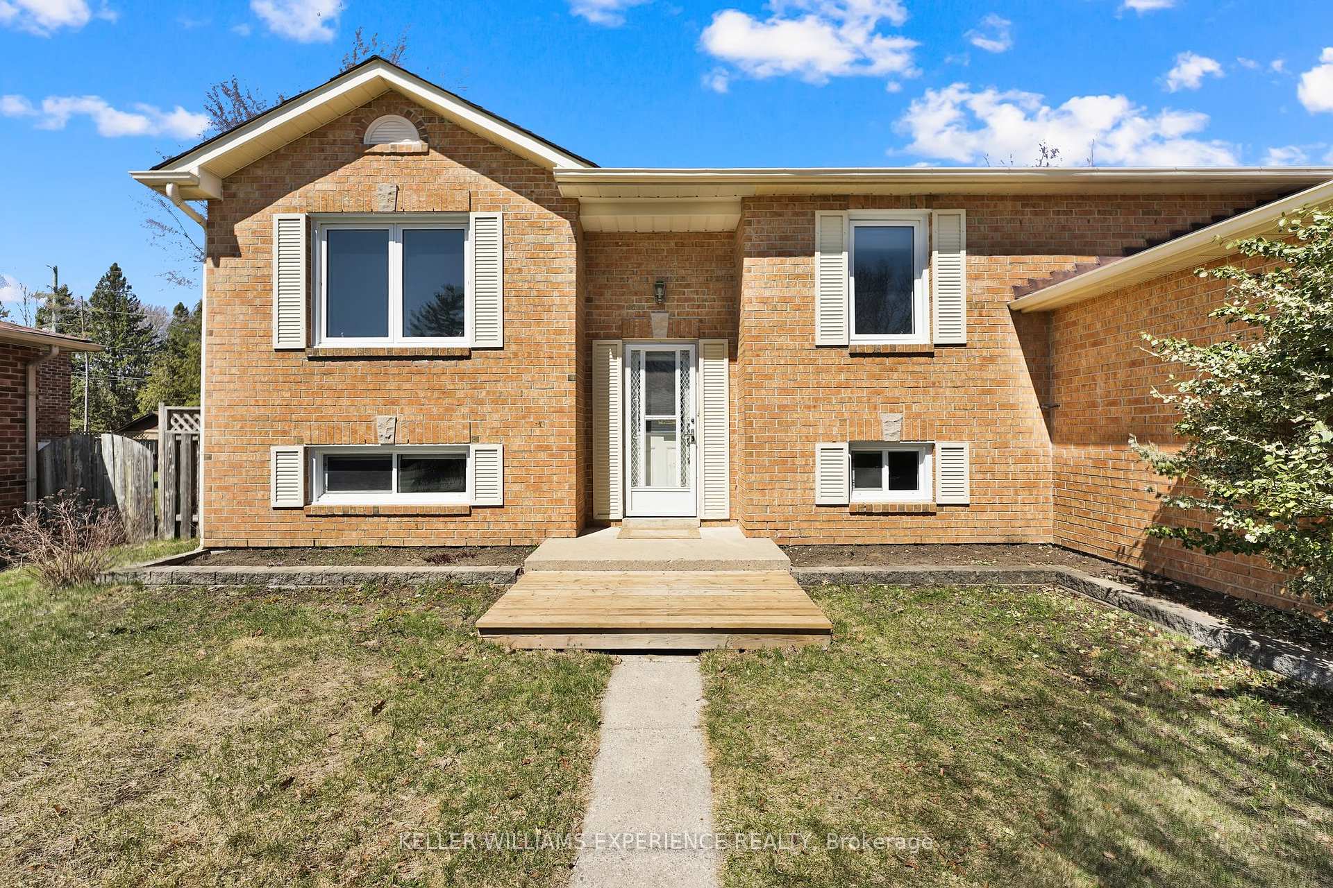 Photo 5 of 11 McCarthy Crescent, Essa, Angus — HOMEH