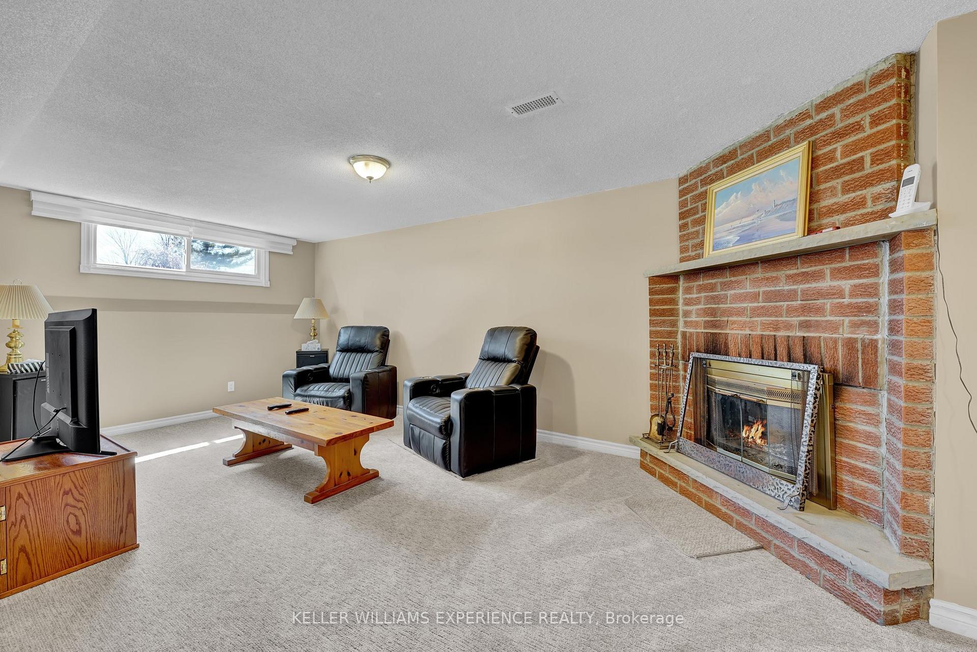 Photo 25 of 11 McCarthy Crescent, Essa, Angus — HOMEH