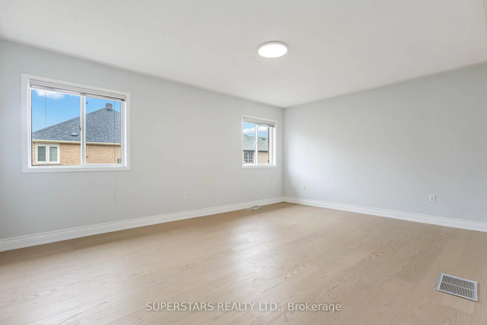 Photo 29 of 70 Russell Hill Road, Markham, Berczy — HOMEH